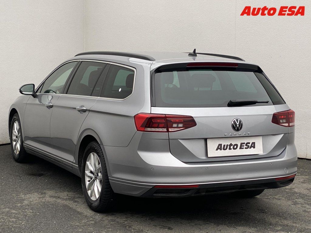 Volkswagen Passat, 2.0 TDi,Business,DSG,TZ - fotka 6