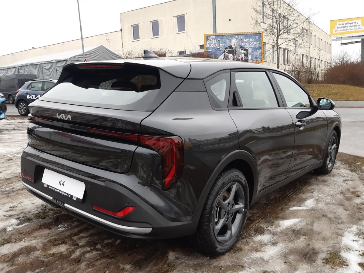 Kia K4, SPIN 1,0 85kW MT6 - fotka 4