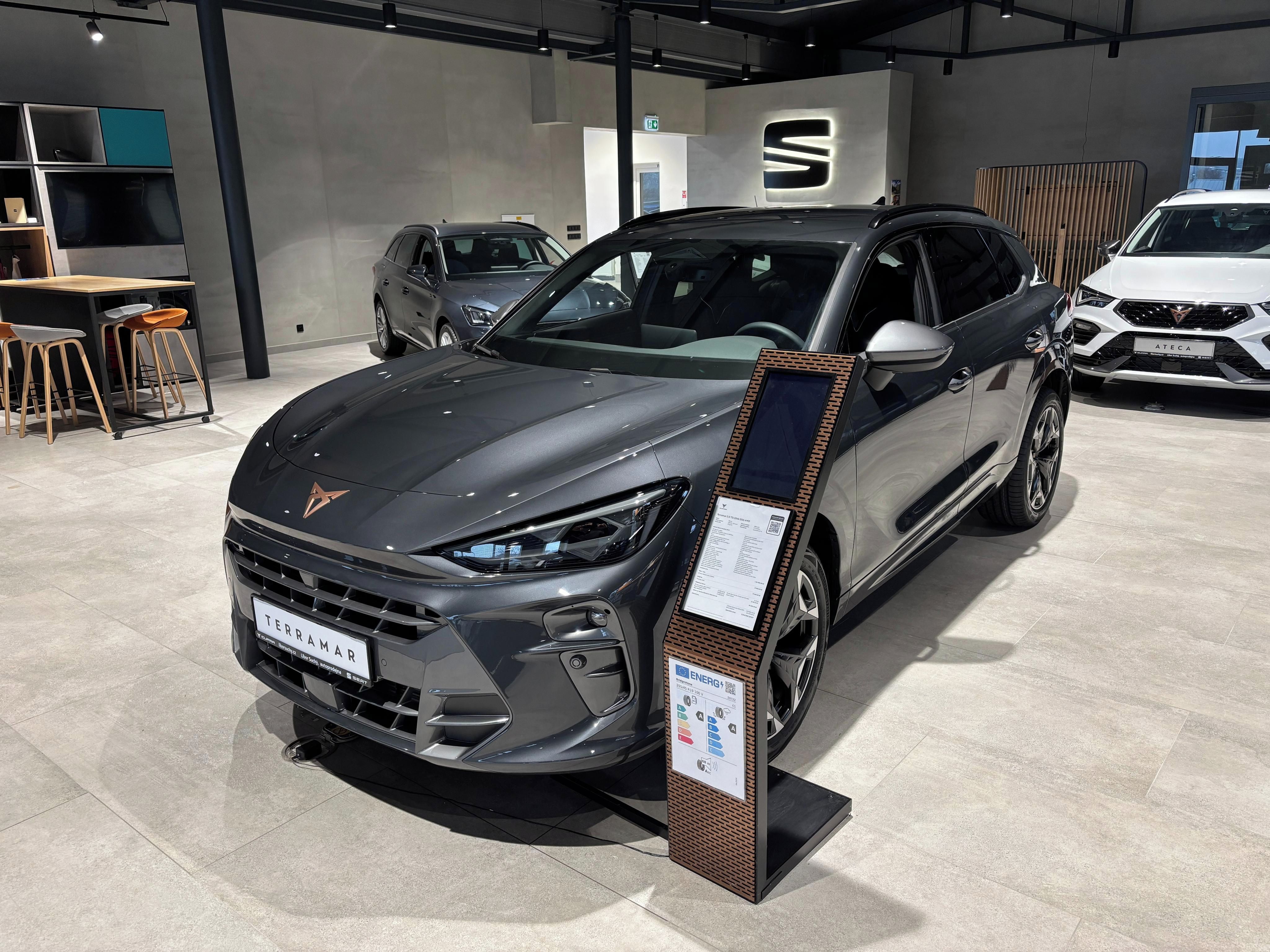 Cupra Terramar, 2.0 TSI 204k DSG 4WD - fotka 2