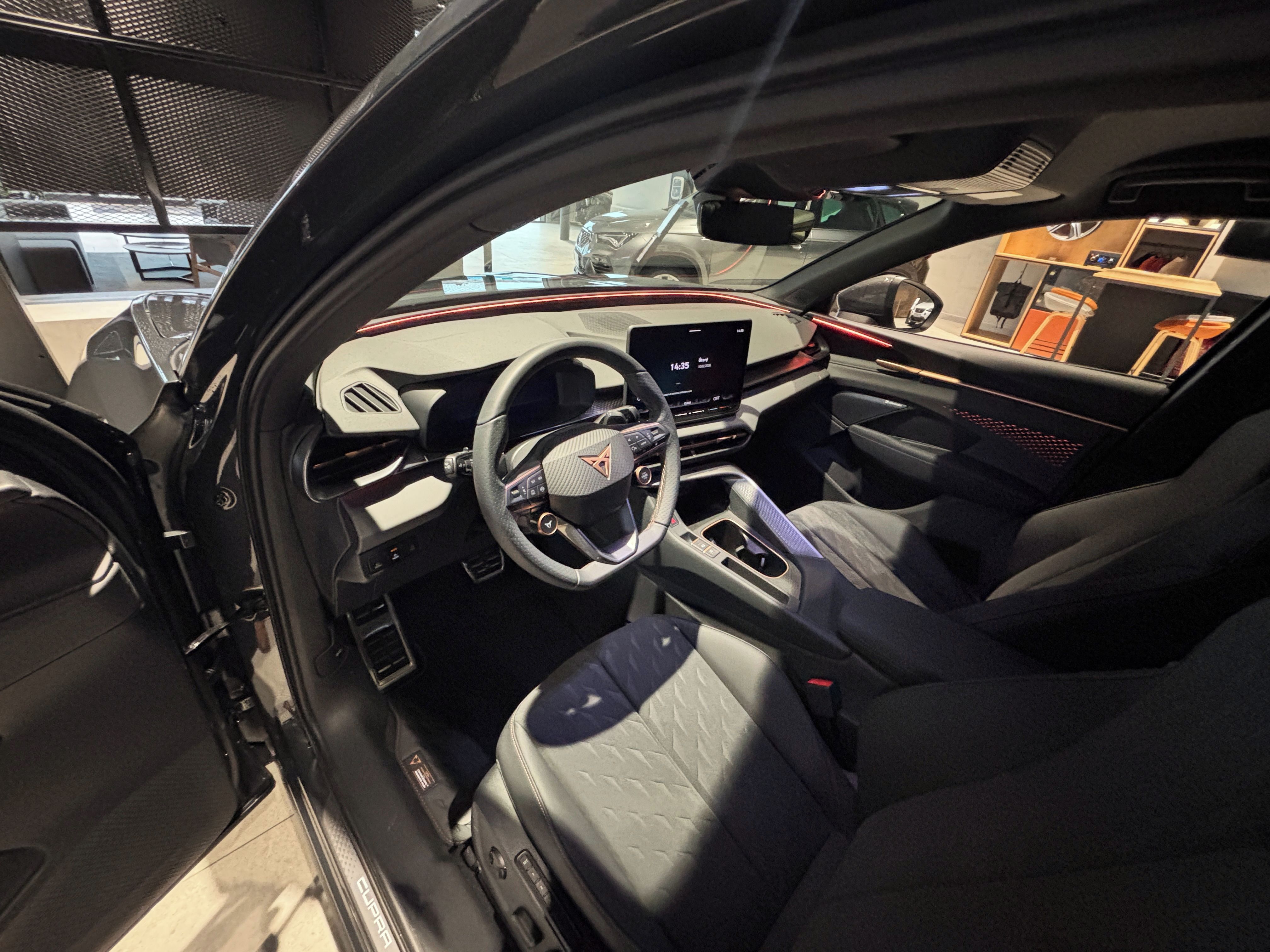 Cupra Terramar, 2.0 TSI 204k DSG 4WD - fotka 6