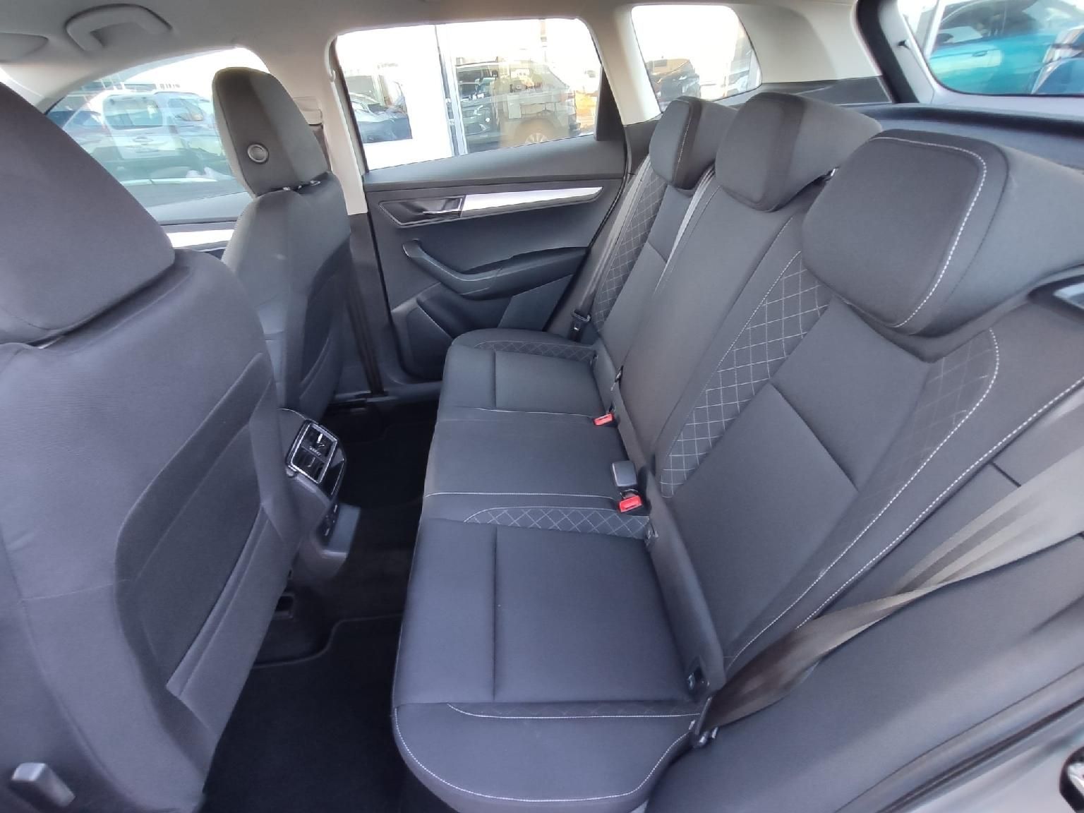 Škoda Karoq, Ambition 1.0 TSI 96kW MAN6 TZ - fotka 5