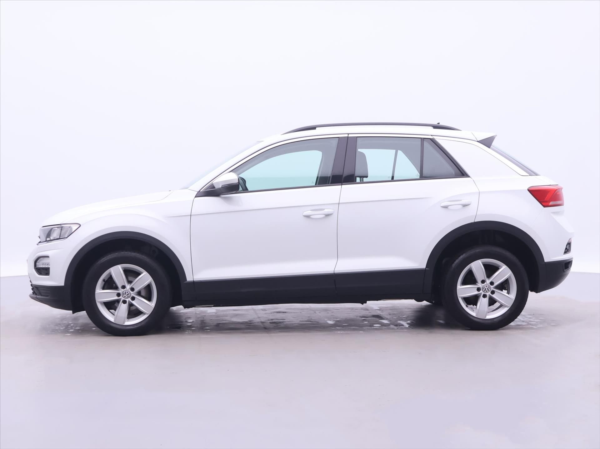 Volkswagen T-Roc, 1,0 TSI 85kW Aut.klima CZ - fotka 4