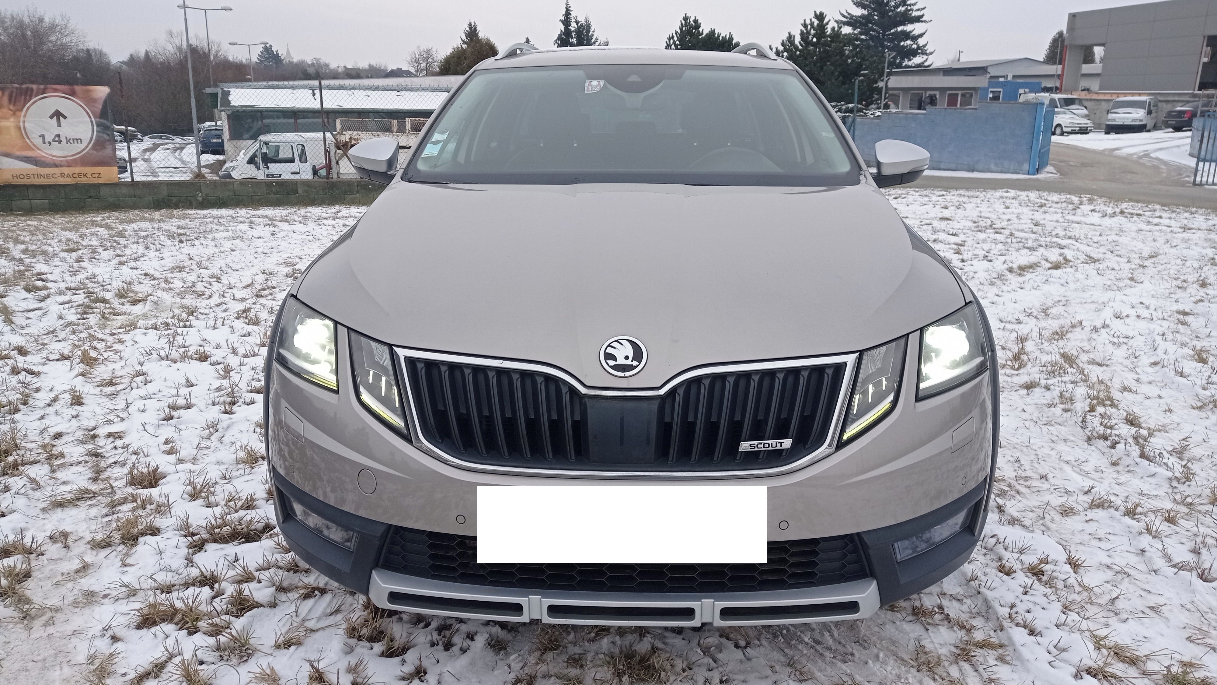 Škoda Octavia, 2.0 TDI 135 kW 4x4 DSG Scout - fotka 4