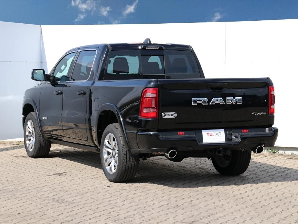 RAM 1500, Longhorn Sport 5.7 V8 Hemi - fotka 6