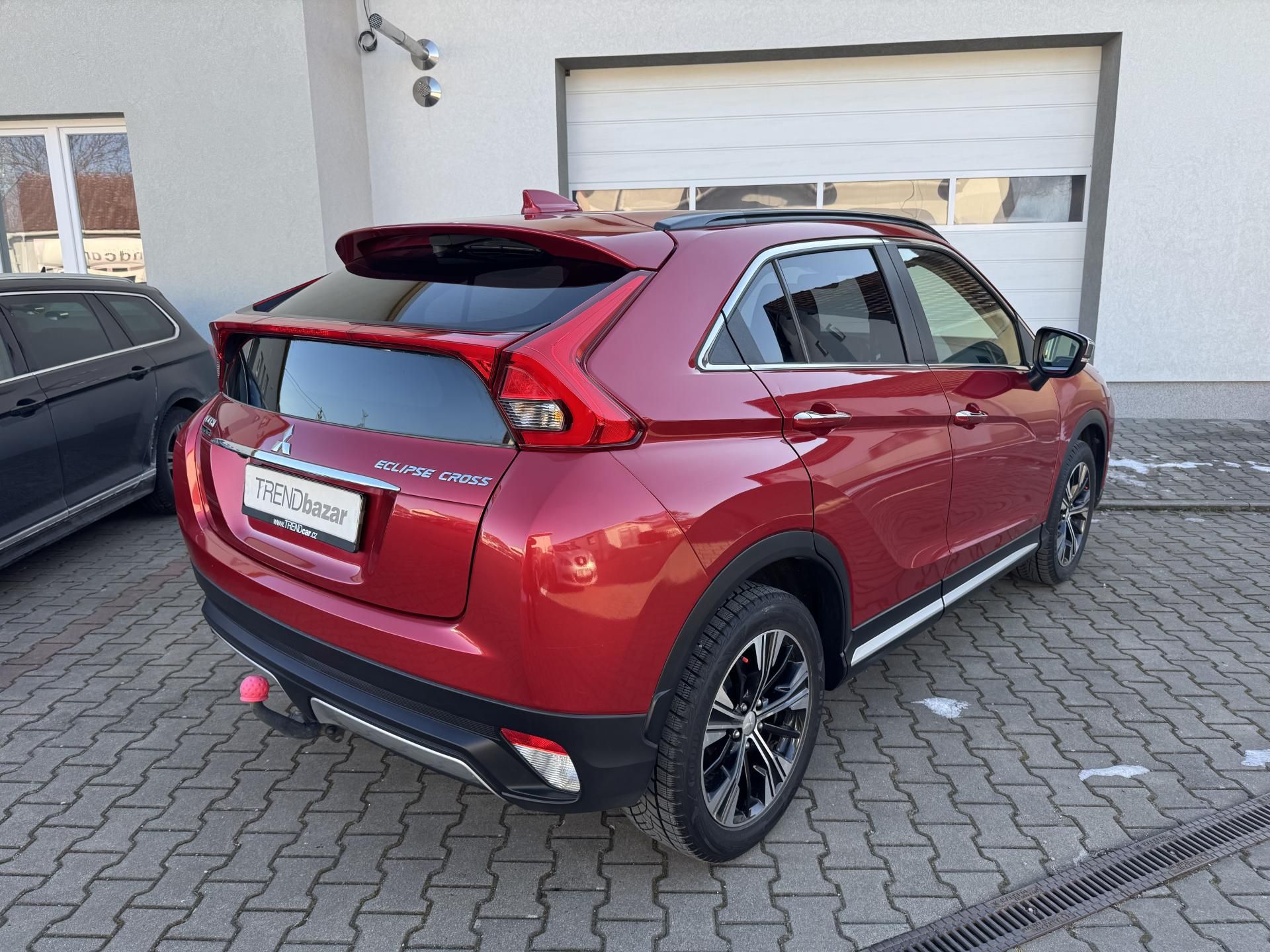 Mitsubishi Eclipse Cross, 1,5T INTENSE,ČR,1.MAJ. - fotka 4