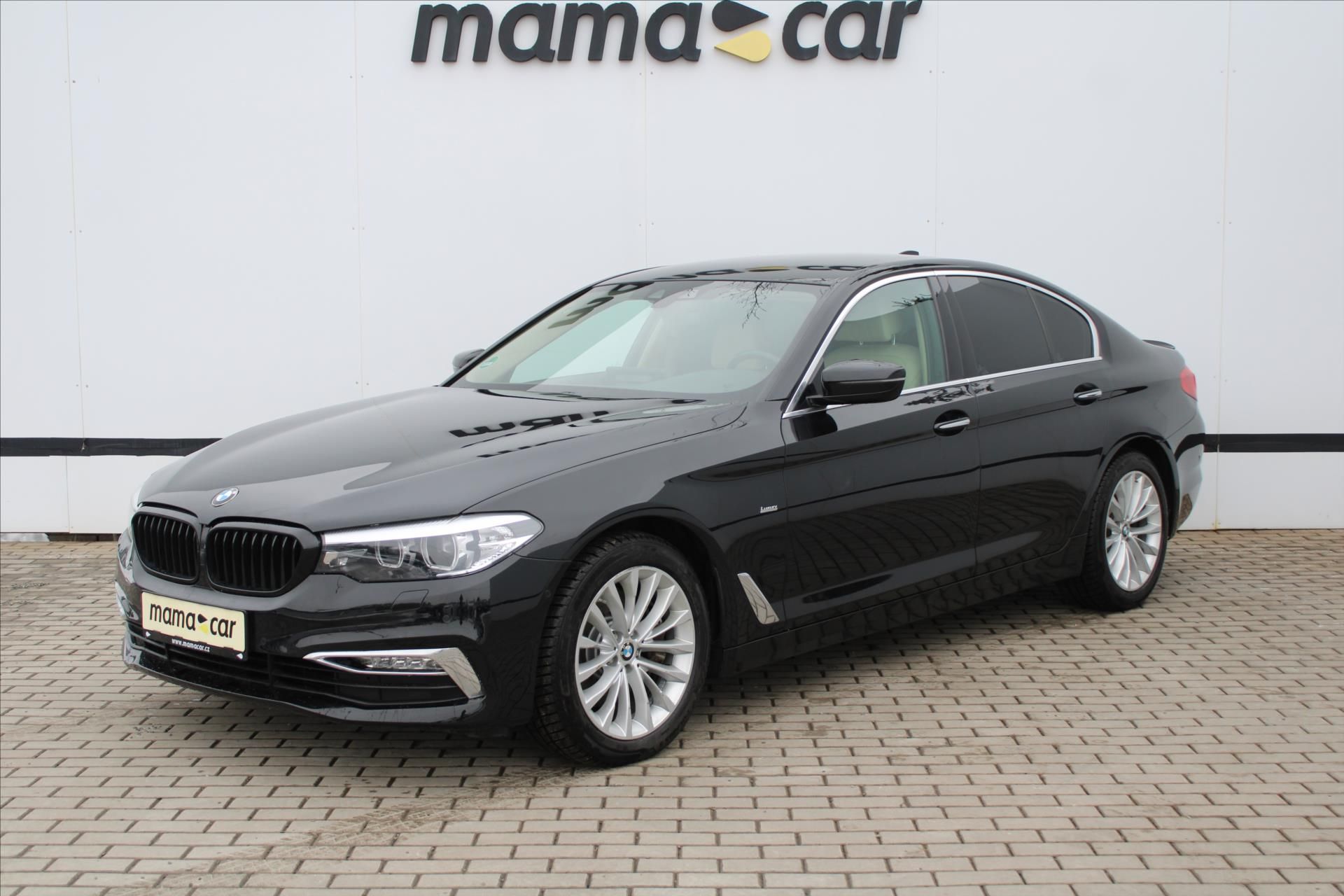 BMW Řada 5, 540i xDrive 250kW LUXURY ČR - fotka 3