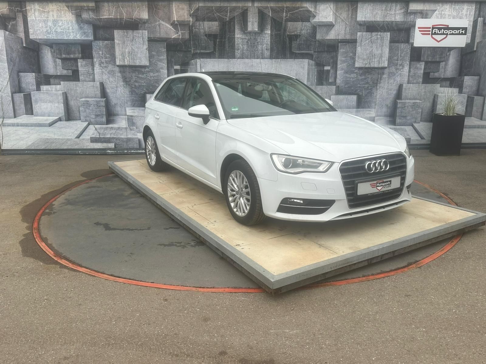 Audi A3, 2.0TDi, 110KW, 4xZIMNÍ