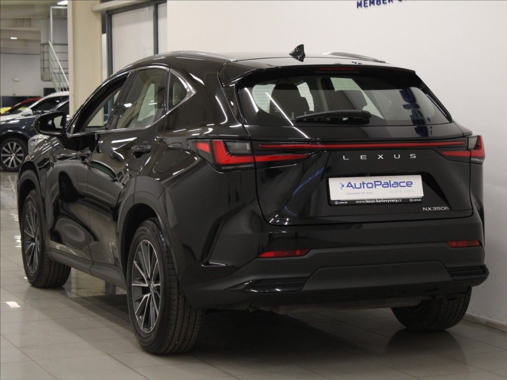 Lexus NX 350h, 2,5 Hybrid Comfort TOP 29tkm. - fotka 3