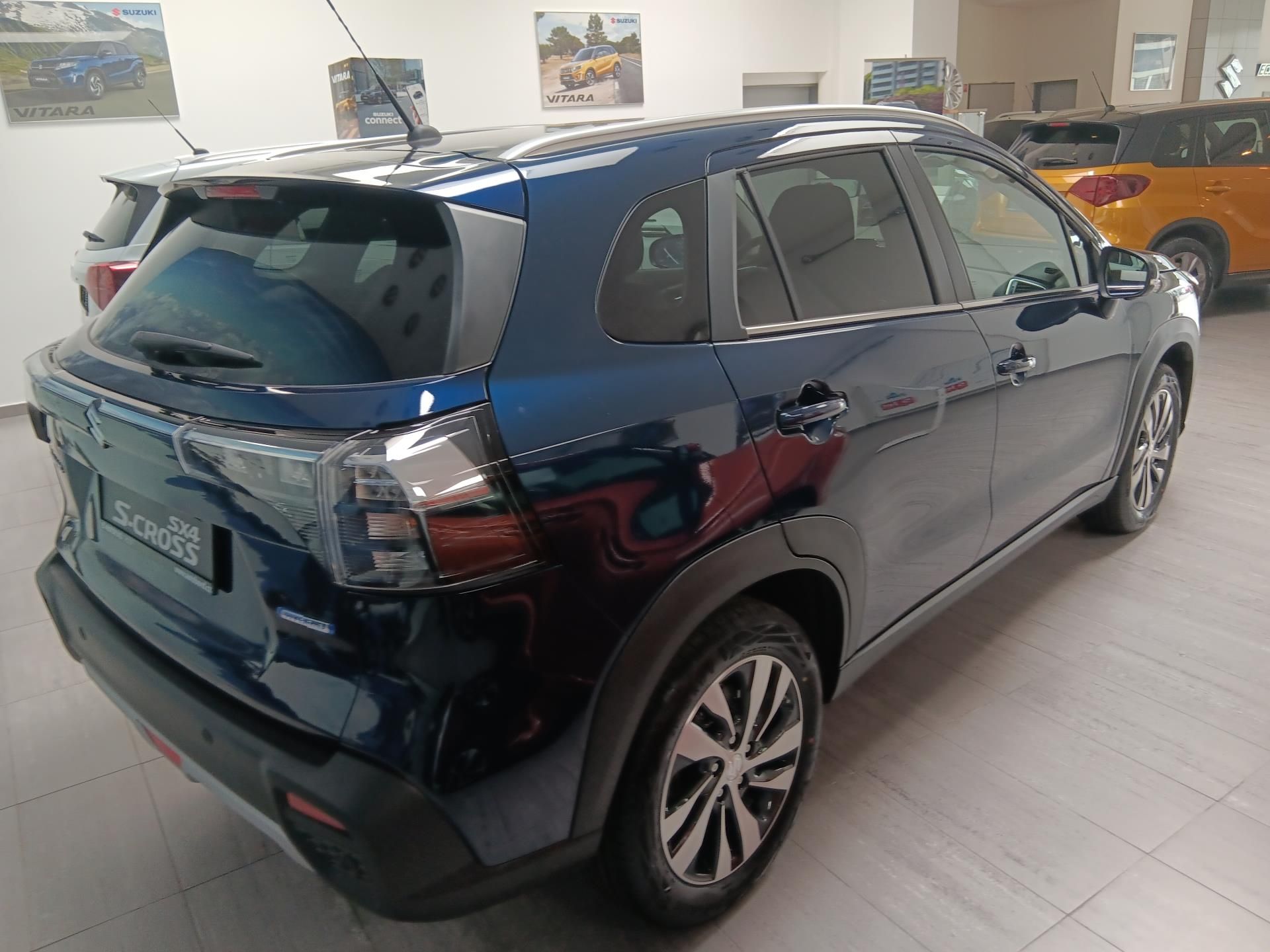 Suzuki S-Cross, ELEGANCE 1,4 HYBRID M/T 4x4 MY - fotka 5