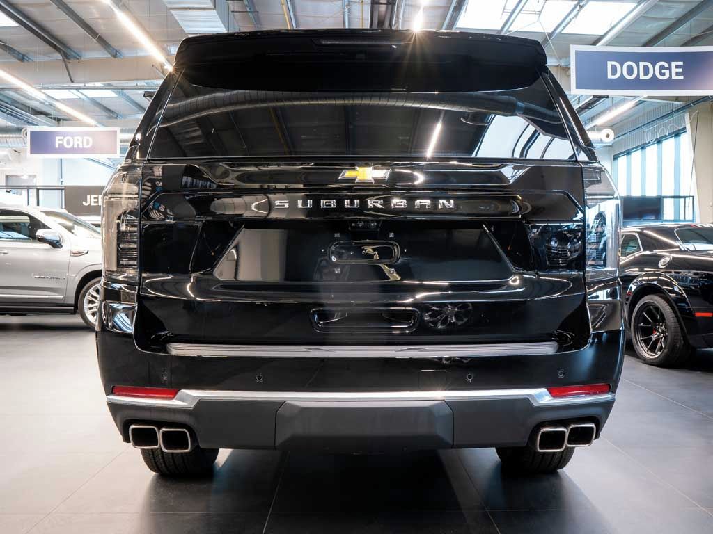 Chevrolet Suburban, 6.2 V8 High Country 2026 - fotka 4