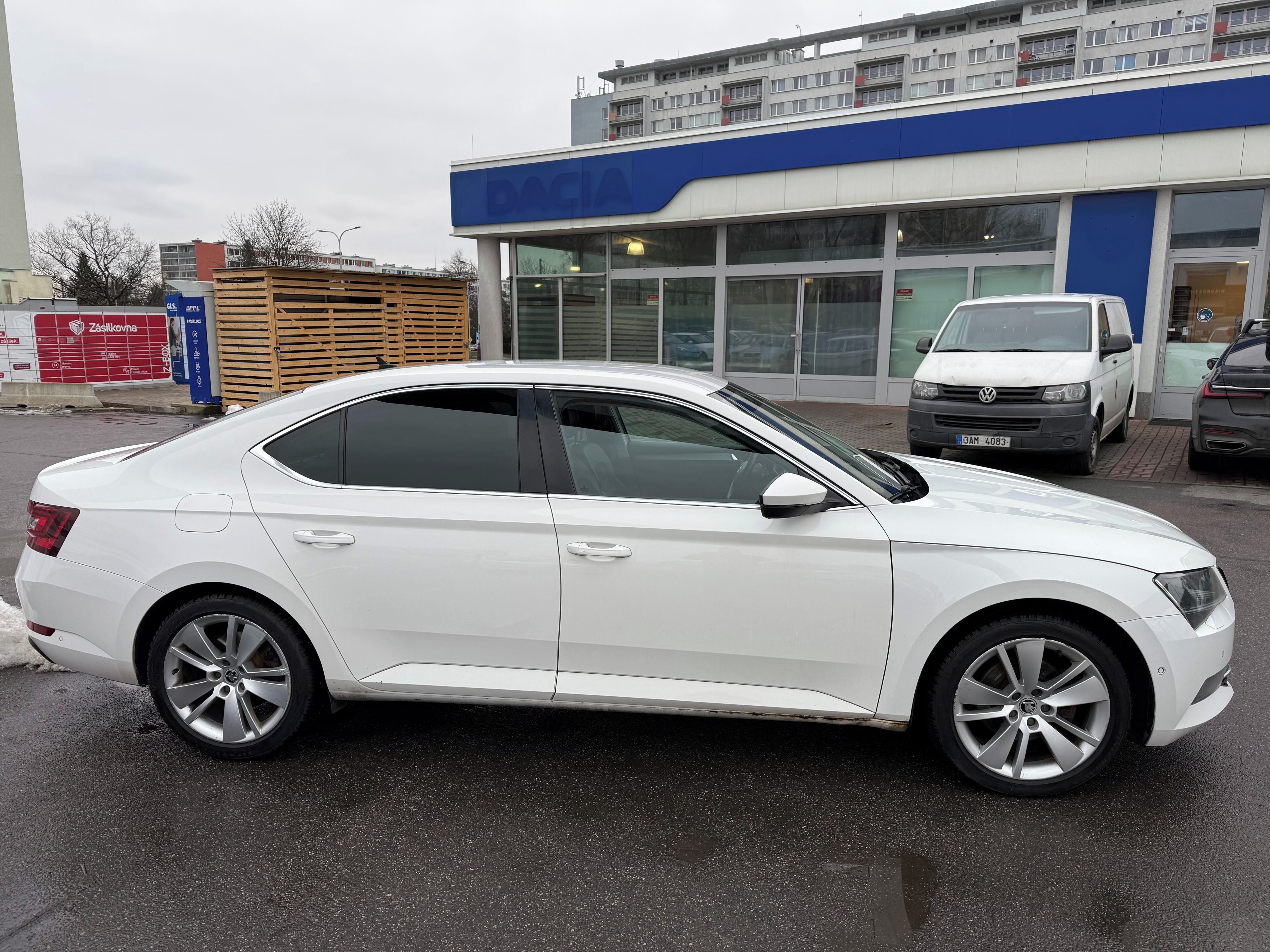 Škoda Superb, 2.0 TDI 140kW - fotka 5