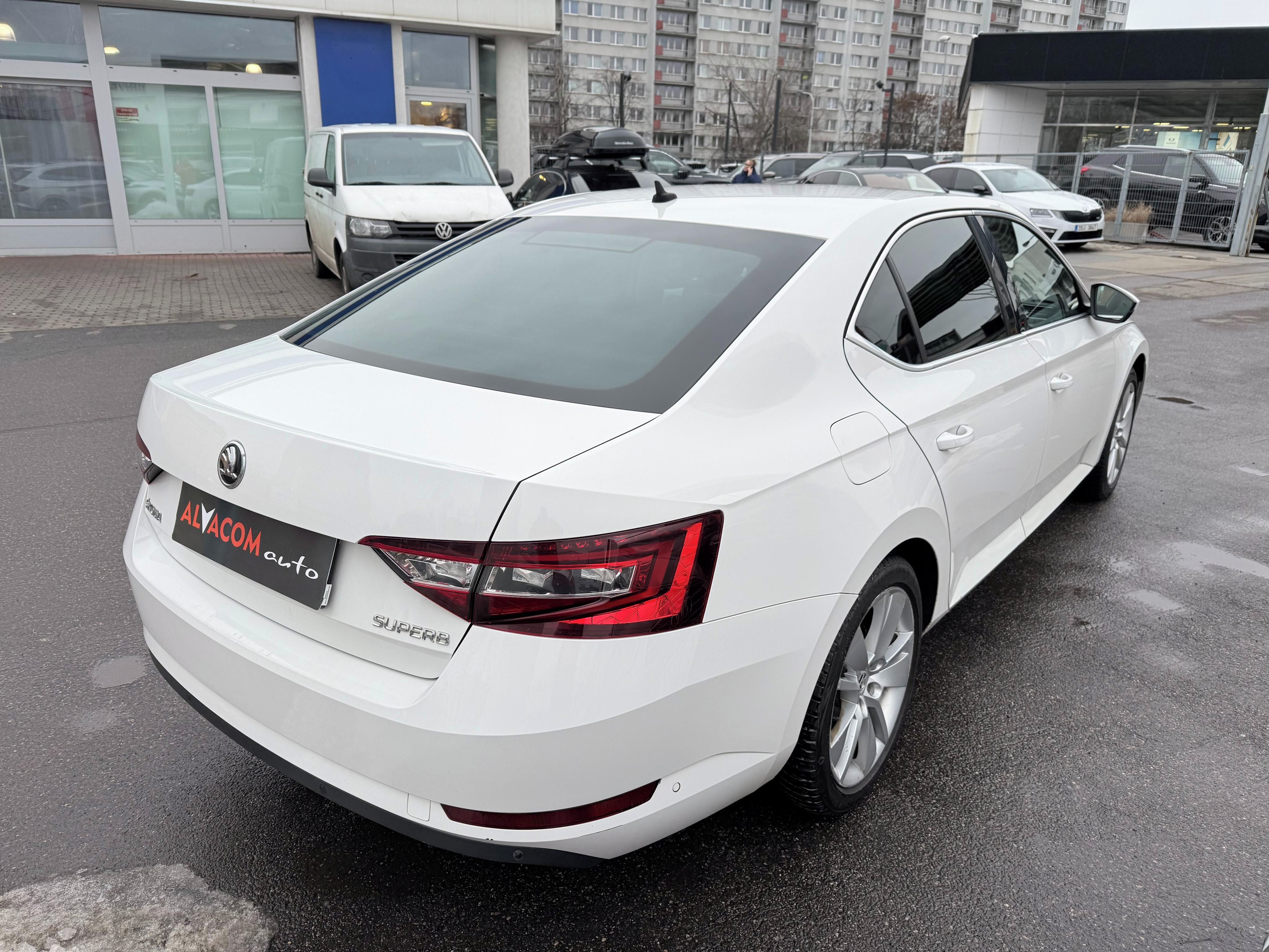 Škoda Superb, 2.0 TDI 140kW - fotka 6