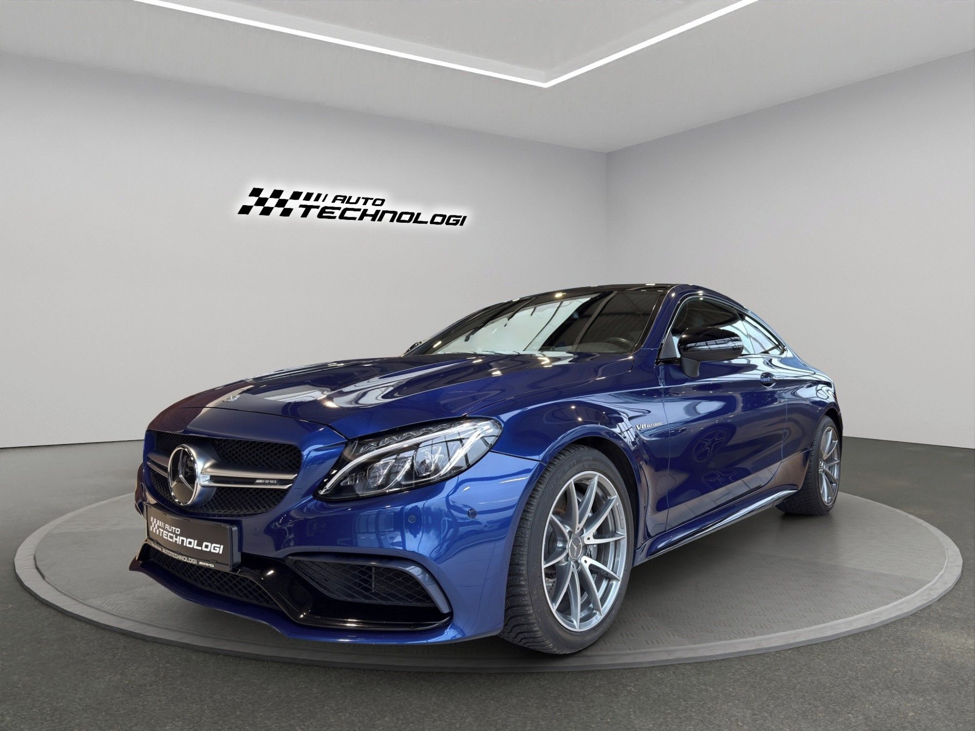 Mercedes-Benz Třídy C, 63 AMG