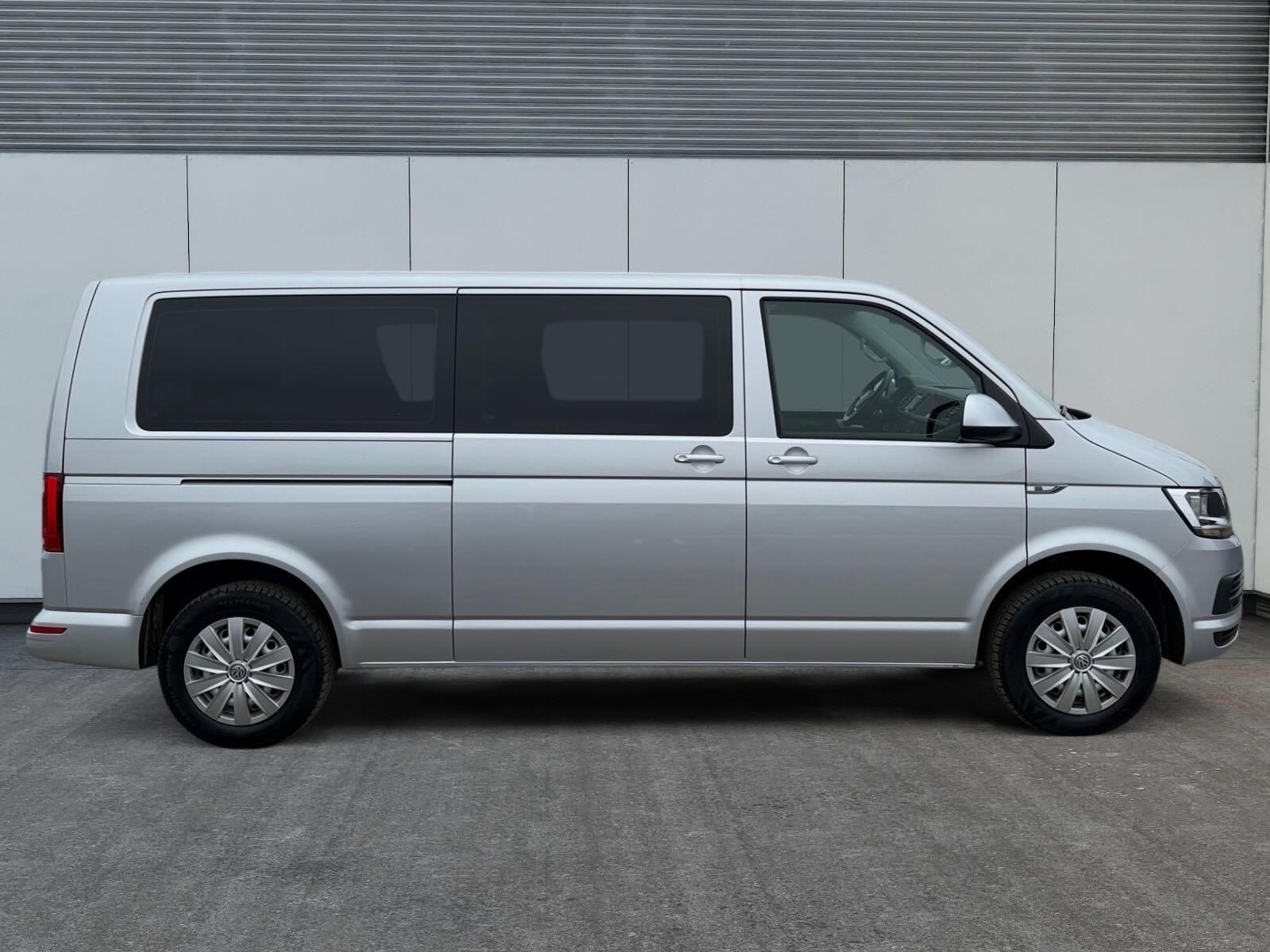 Volkswagen Caravelle, LONG 4x4 DSG 110kW 9MÍST NAVI - fotka 6