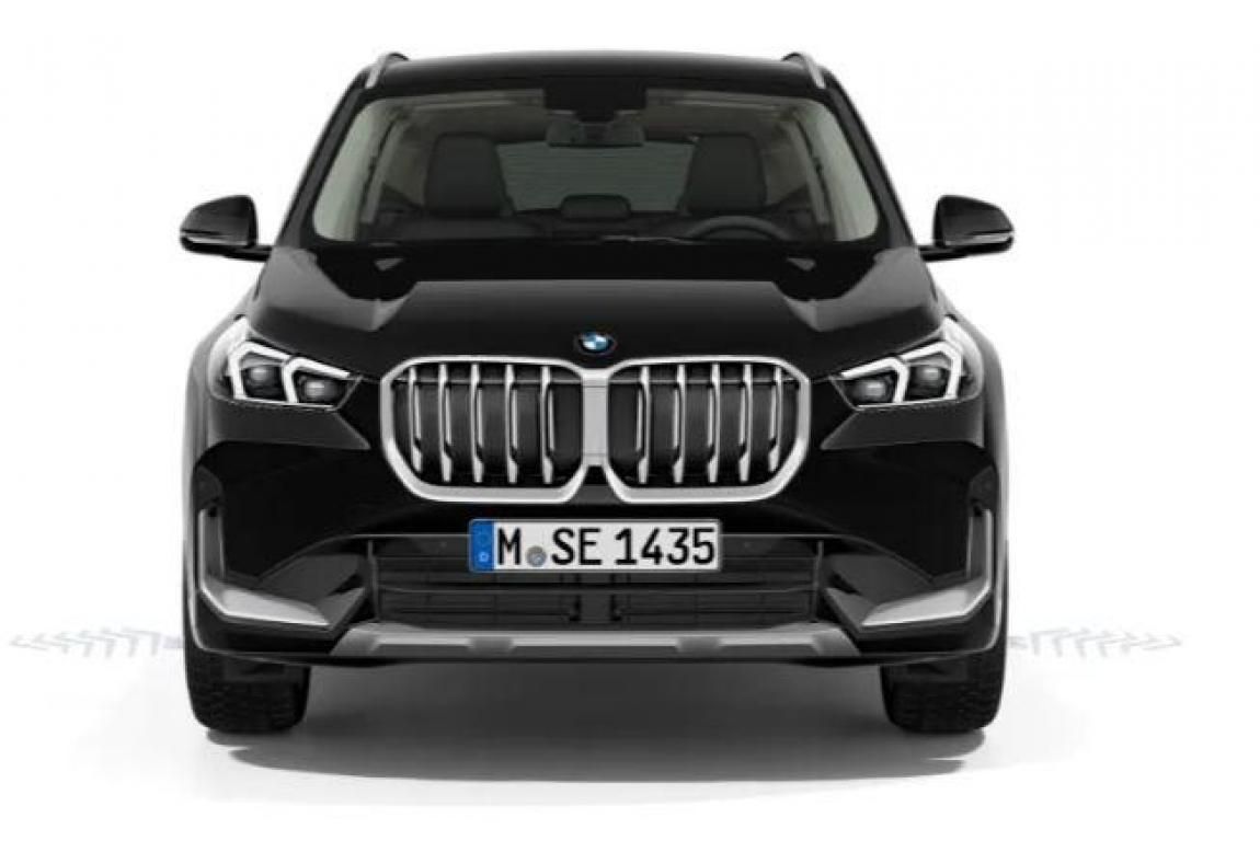 BMW X1, 18i xLine nájem od 15.900,-Kč - fotka 3
