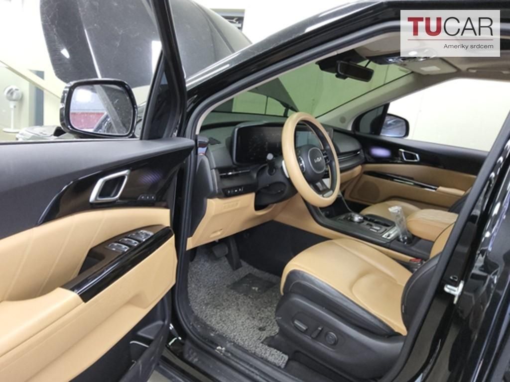Kia Carnival, 2.2 Diesel Automat 6+3 místa - fotka 5