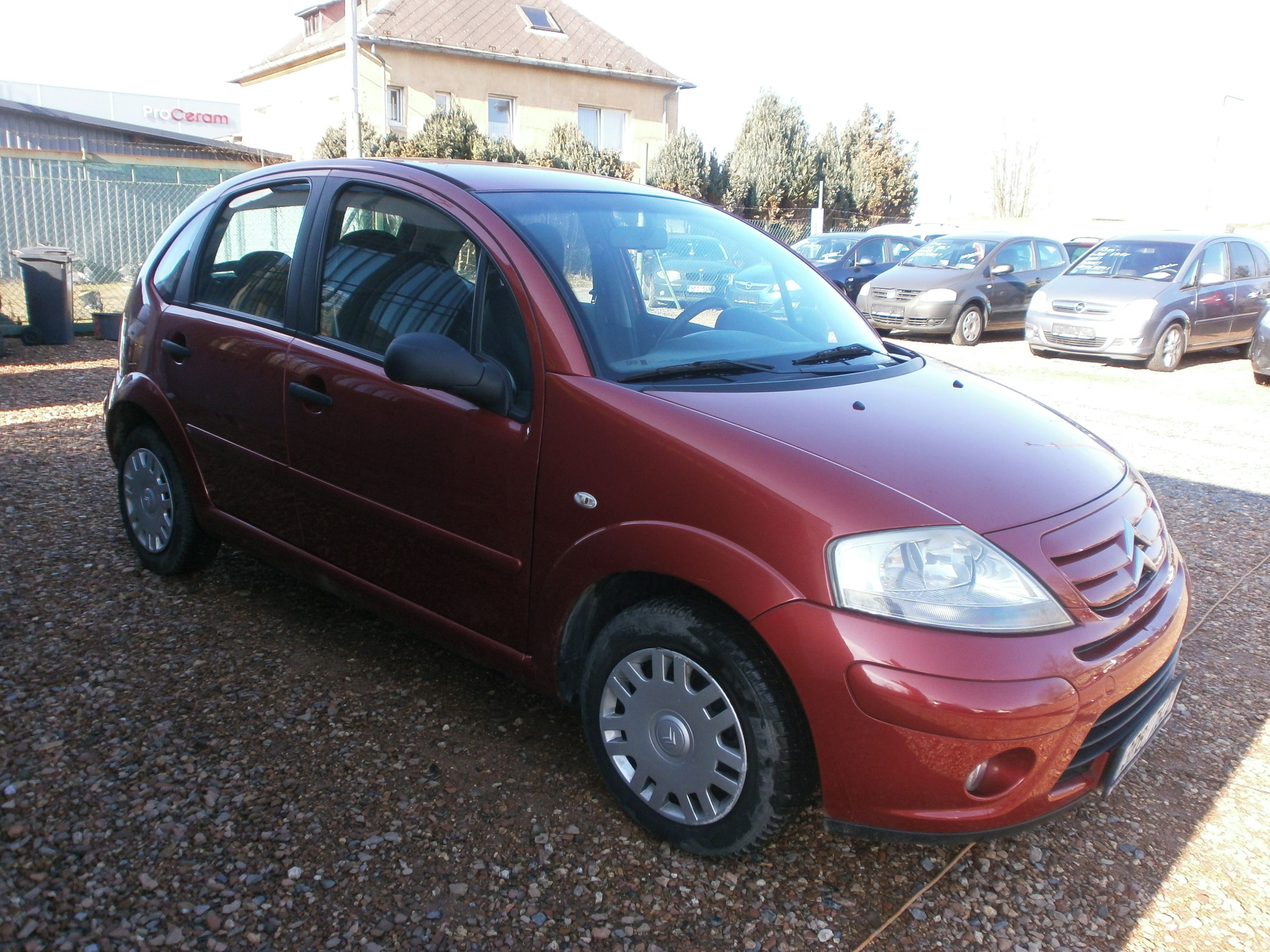 Citroën C3, 1.4i16v-klima!ČR! - fotka 4