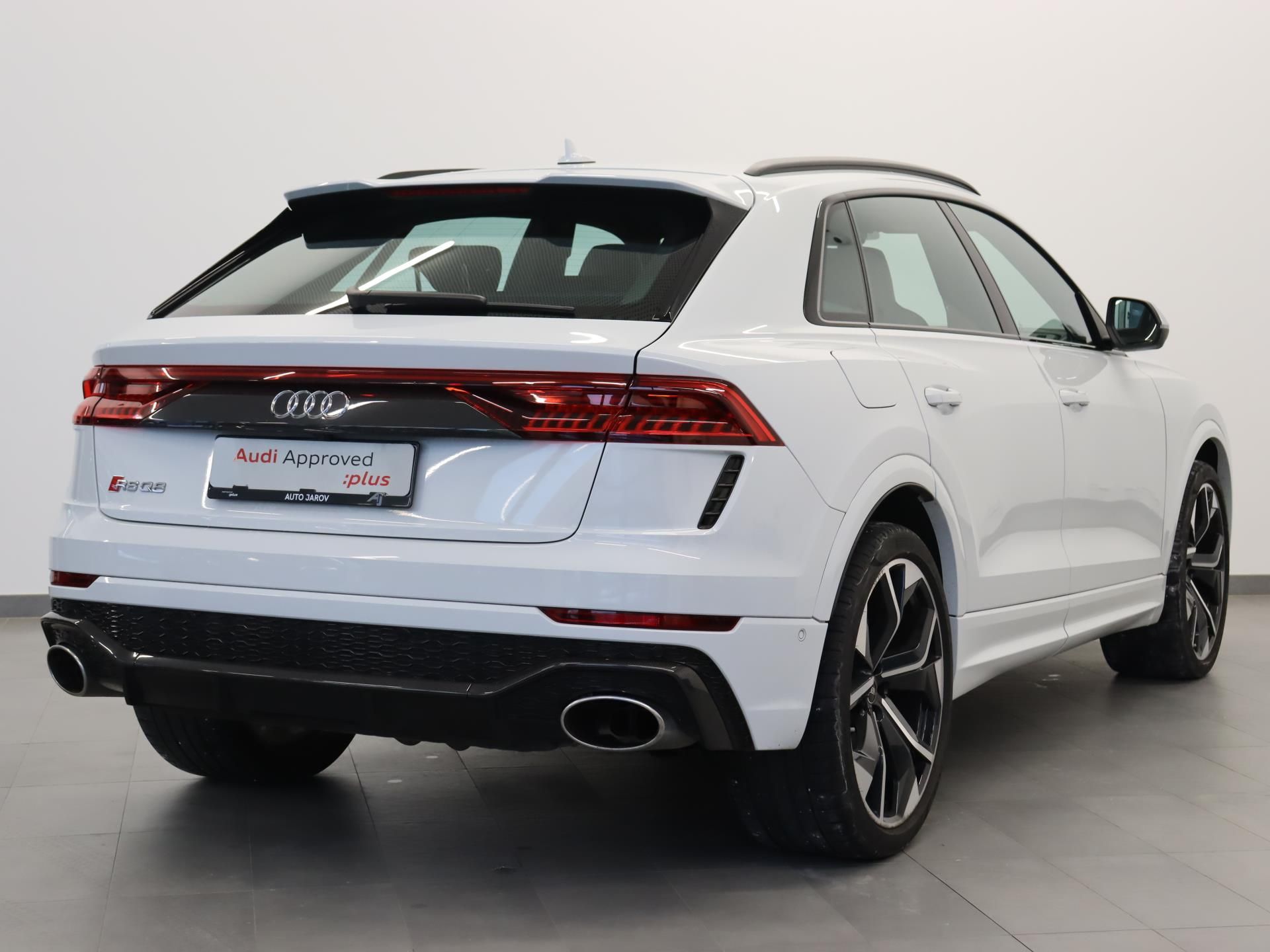 Audi RS Q8 - fotka 2
