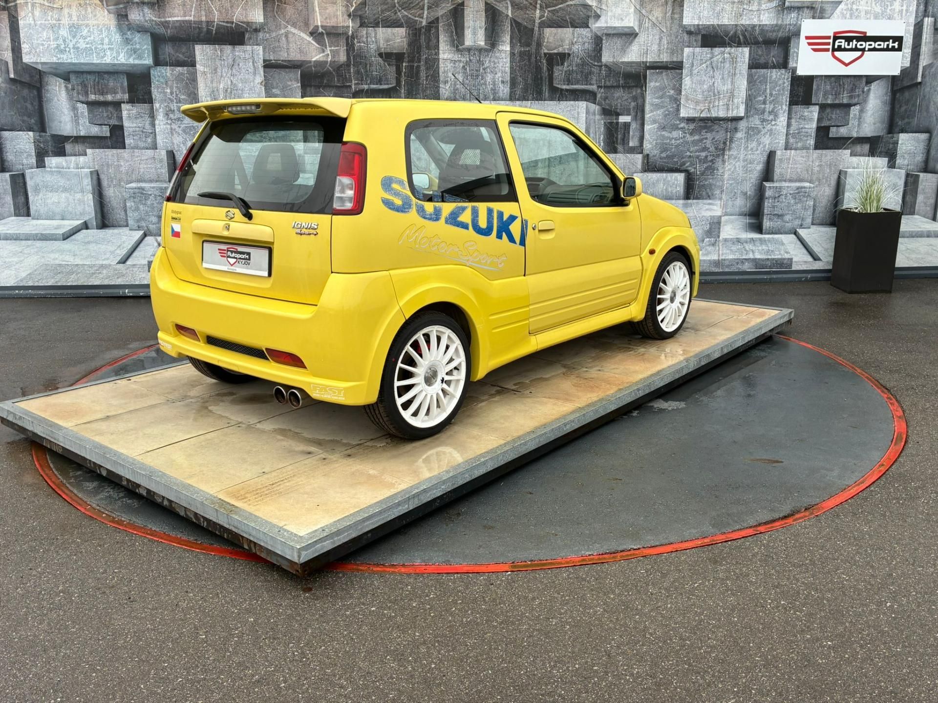 Suzuki Ignis, SPORT, 1.5i, 80KW, RECARO - fotka 6