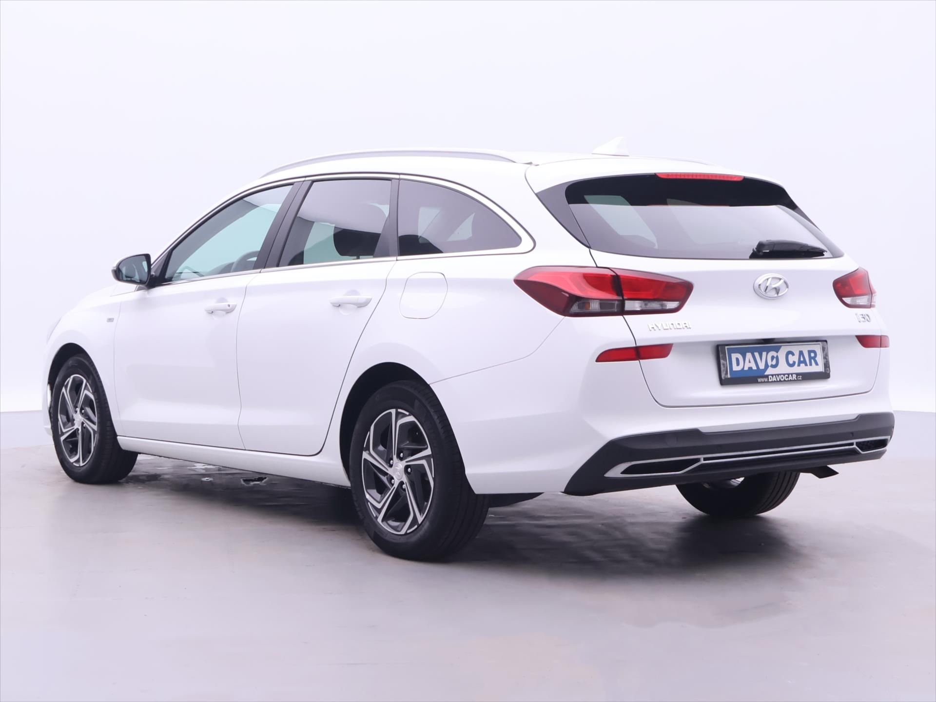 Hyundai i30, 1,5 T-GDI 117kW Smart DPH CZ - fotka 5