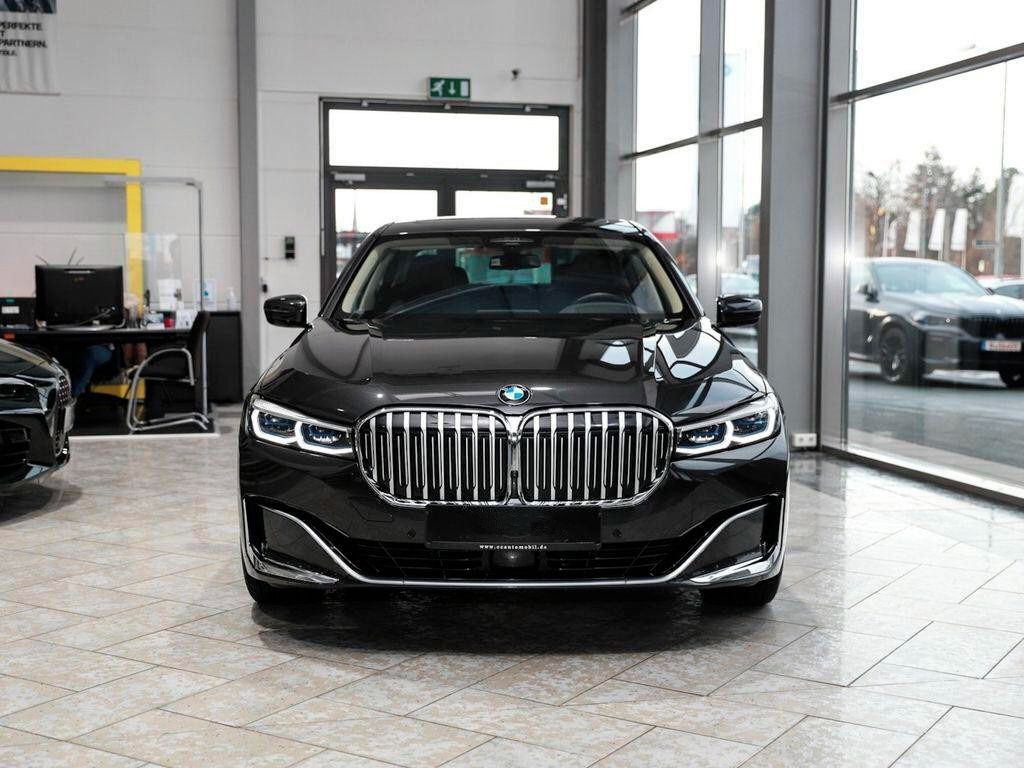 BMW Řada 7, xDrive, perfektní stav - fotka 2