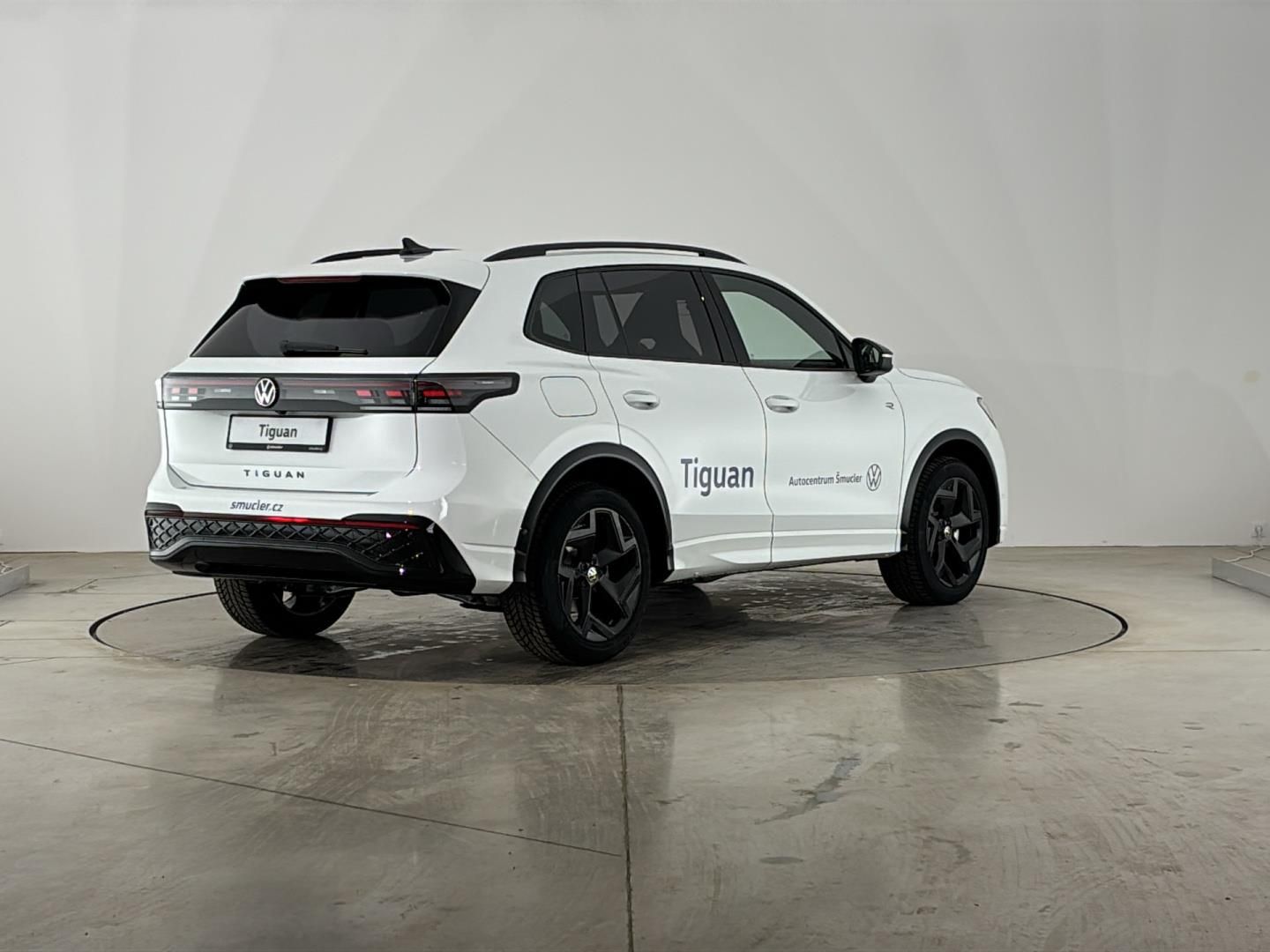 Volkswagen Tiguan, 1.5 eTSi / 110 kW R-Line - fotka 2