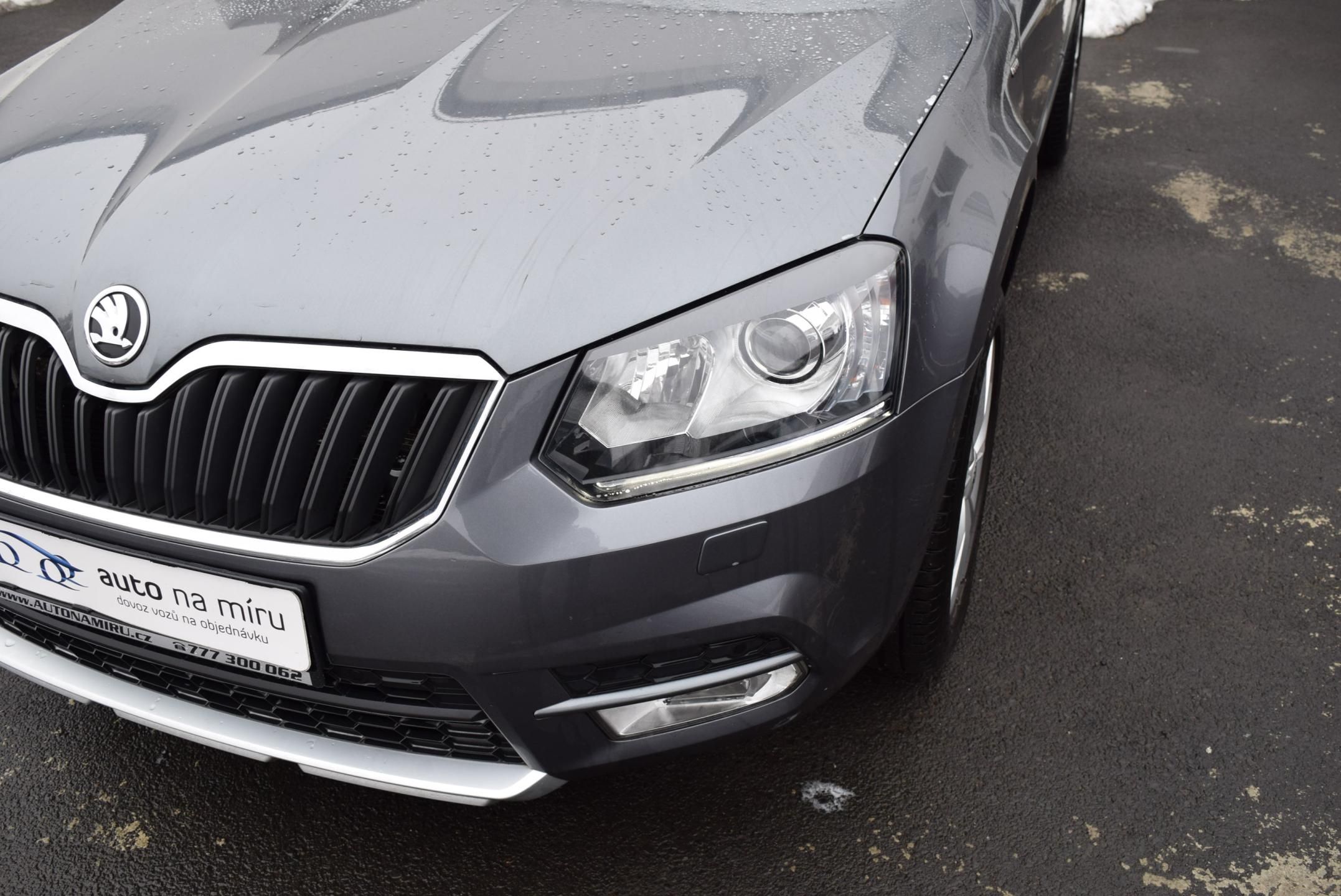Škoda Yeti, 1.2TSI 81kw DRIVE XEN TAŽ KAM - fotka 2