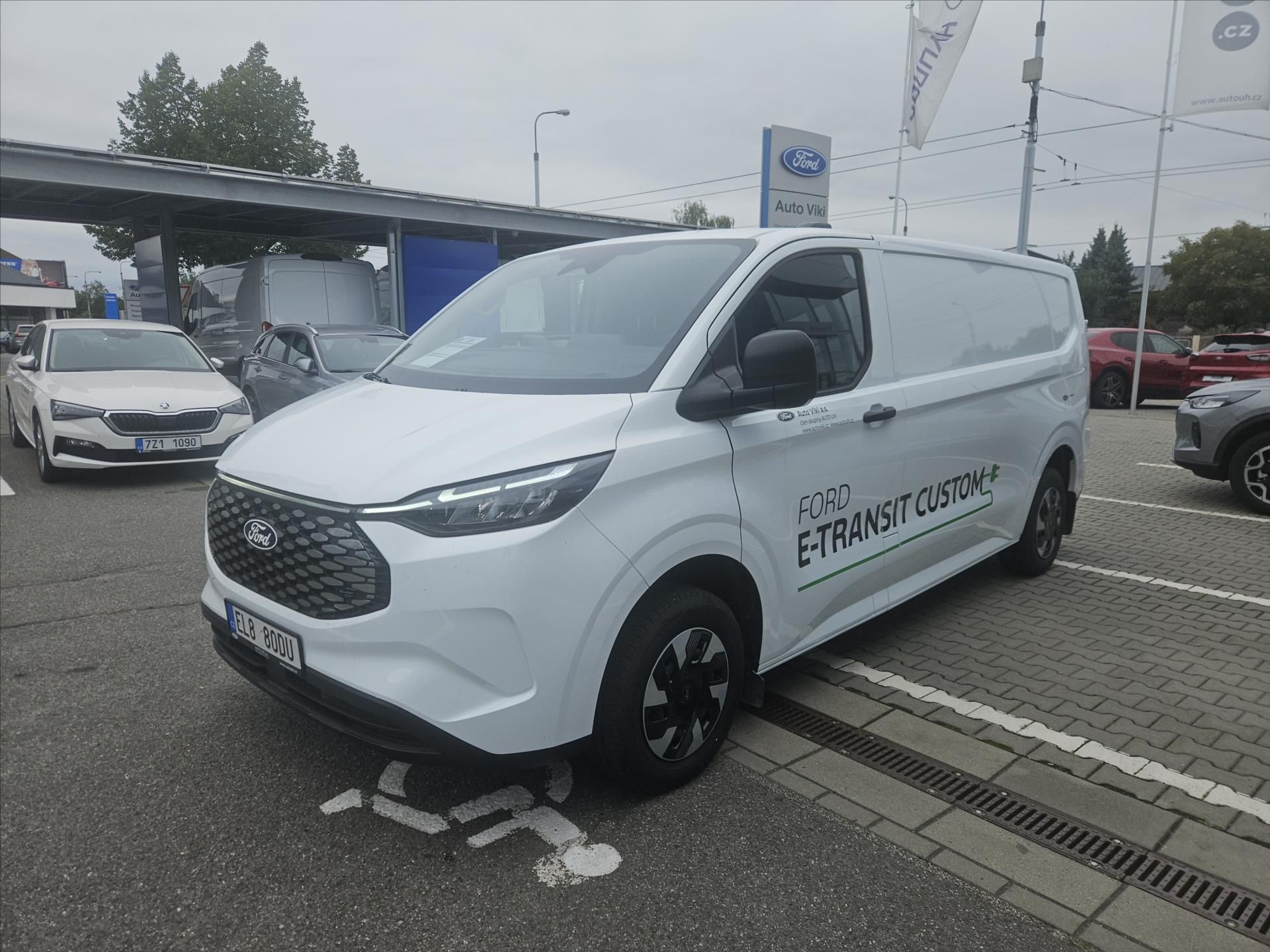 Ford Transit, 64 kWh 160 kW/218 k  VAN TREND