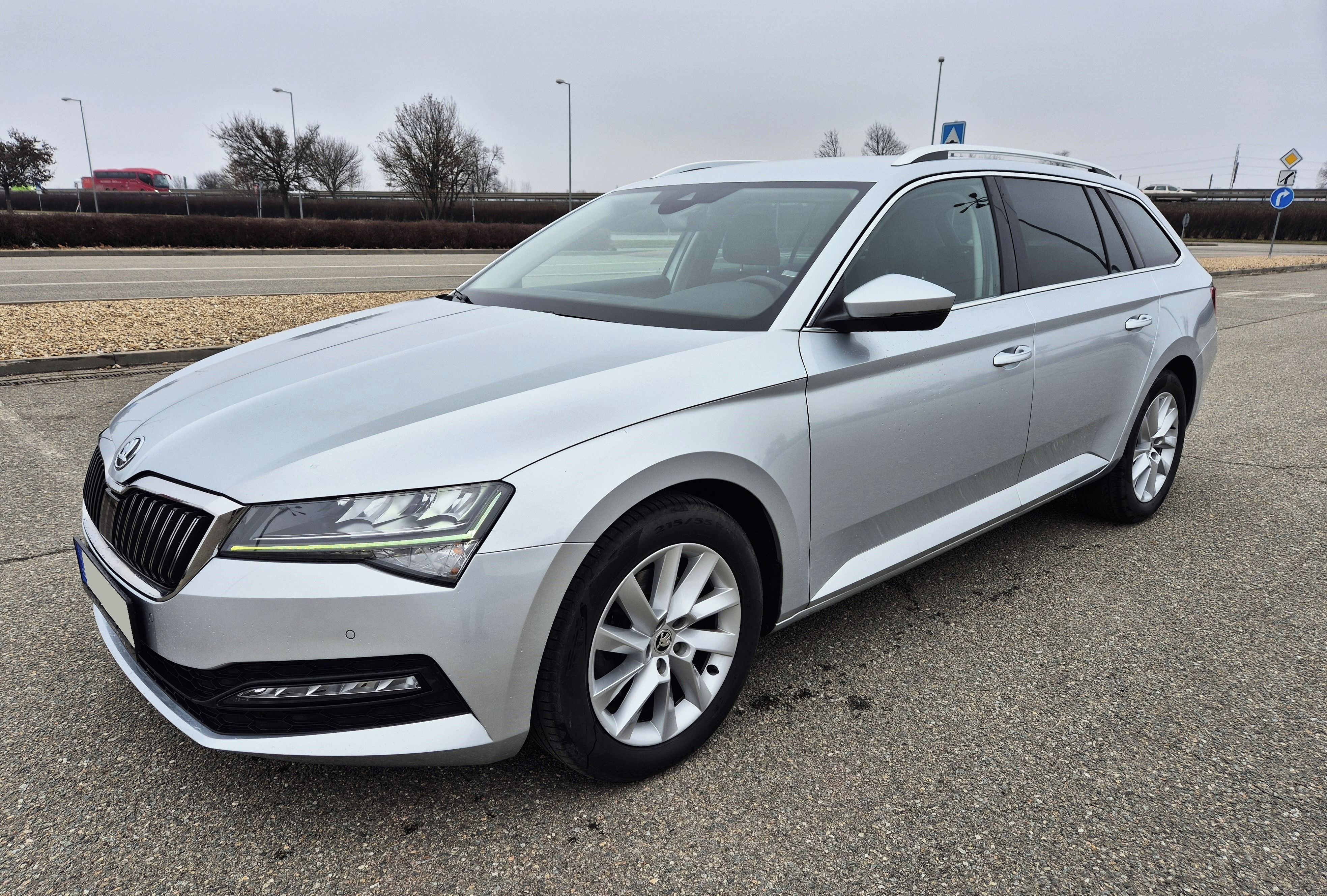 Škoda Superb, 2.0TDi FACE 2021 DSG 1 MAJITEL