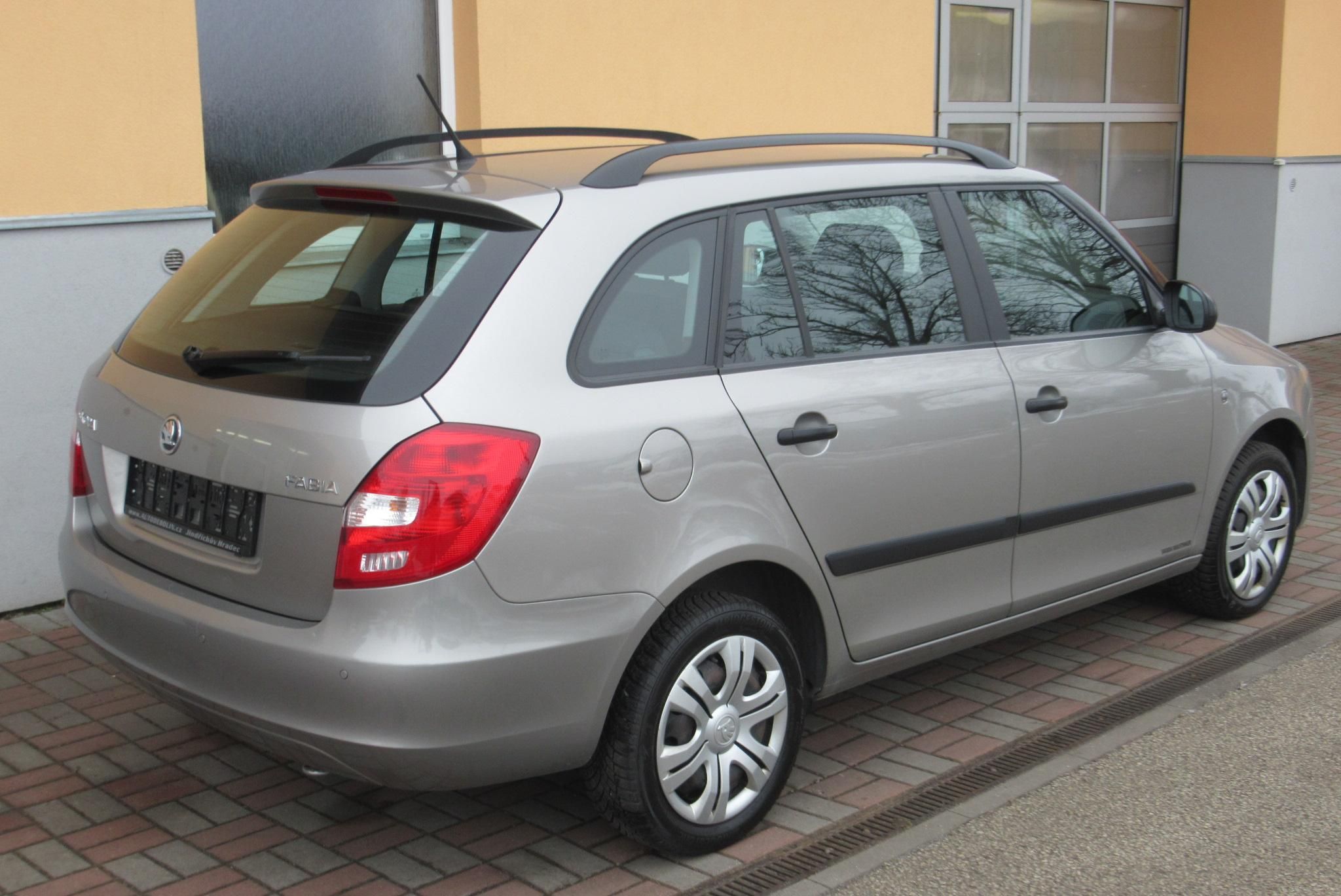 Škoda Fabia, 1.6 TDI KLIMA SADA KOL - fotka 5