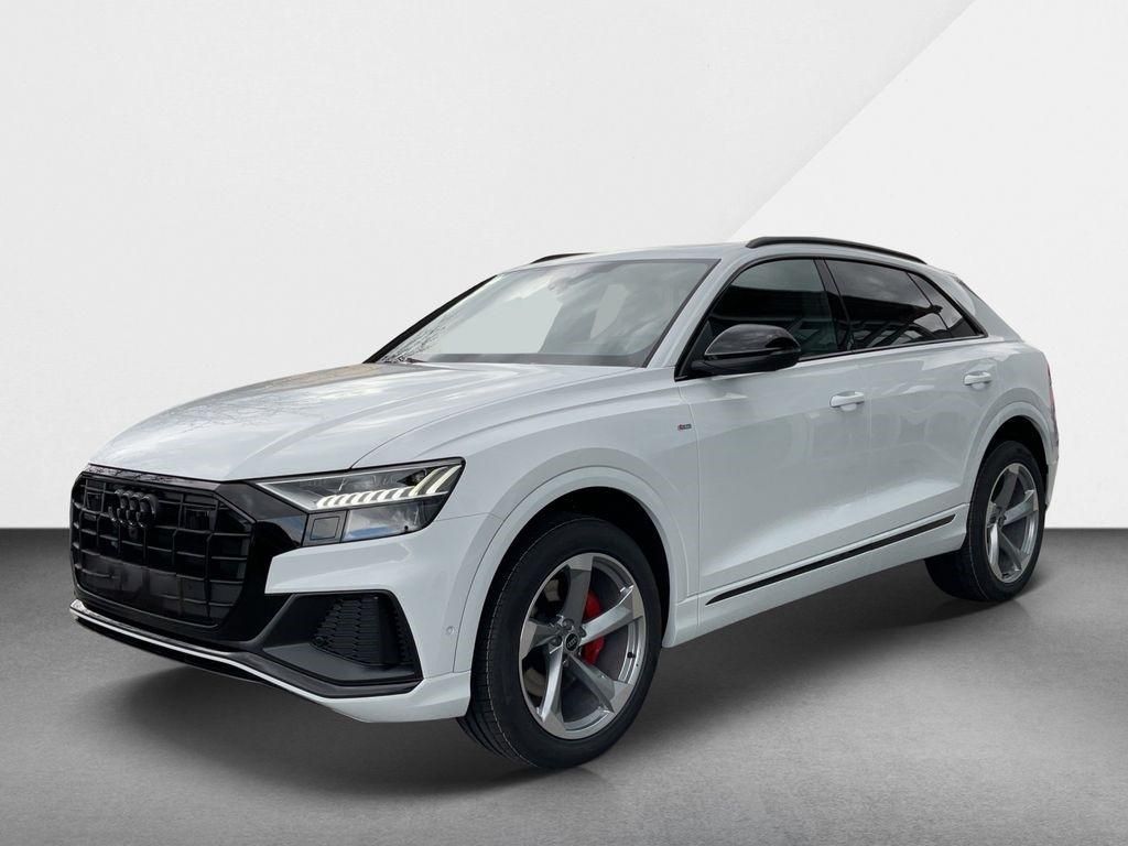 Audi Q8, 50TDI S-line možnost nájmu