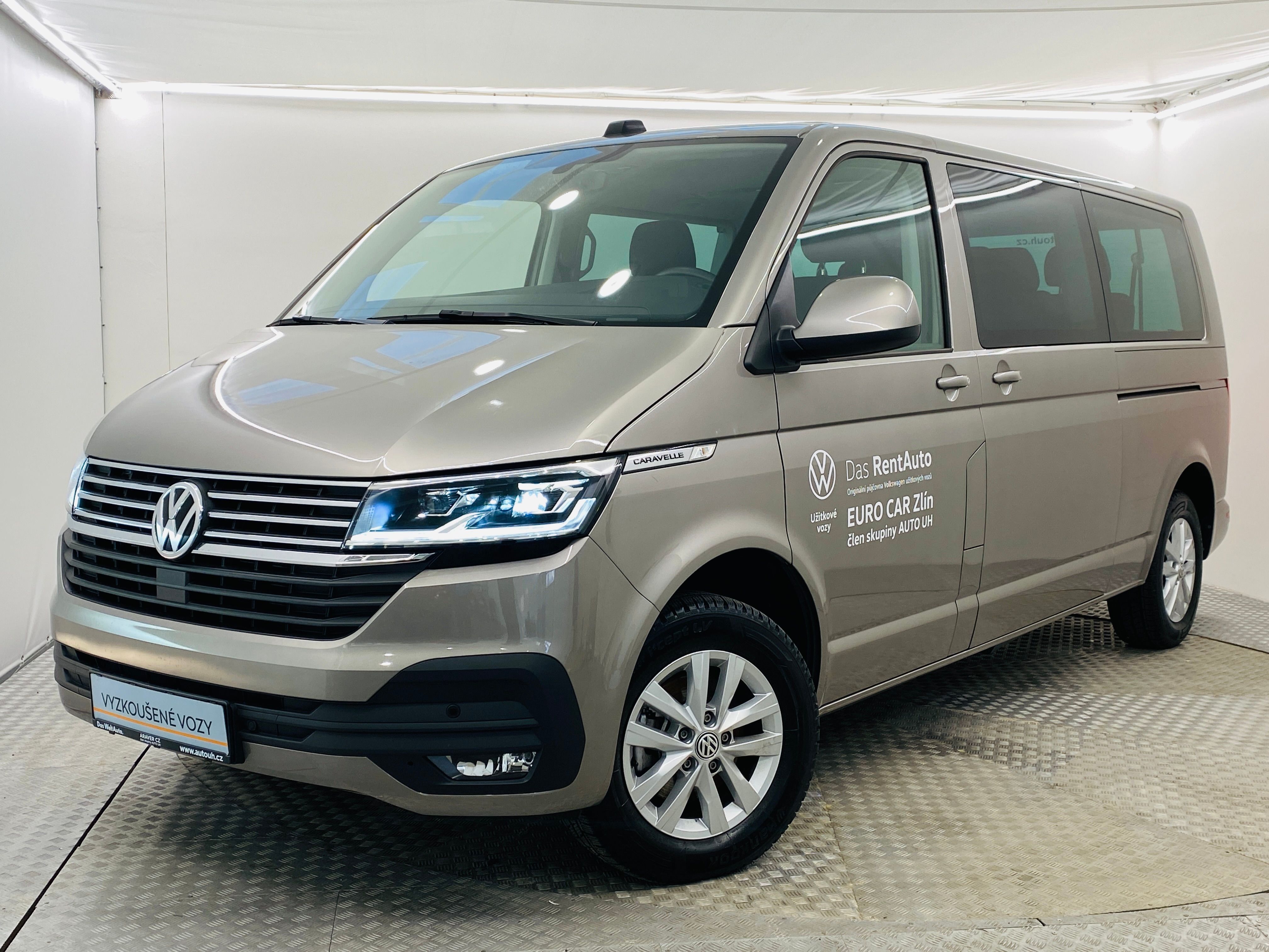 Volkswagen Caravelle, 2.0TDI 110kW DSG 8 Míst Long