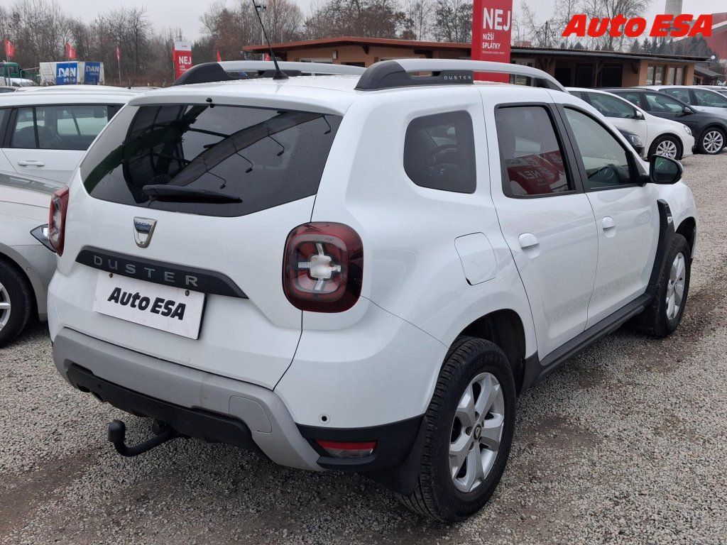 Dacia Duster, 1.5 dCi 4x4,AC,výhřev sed - fotka 4