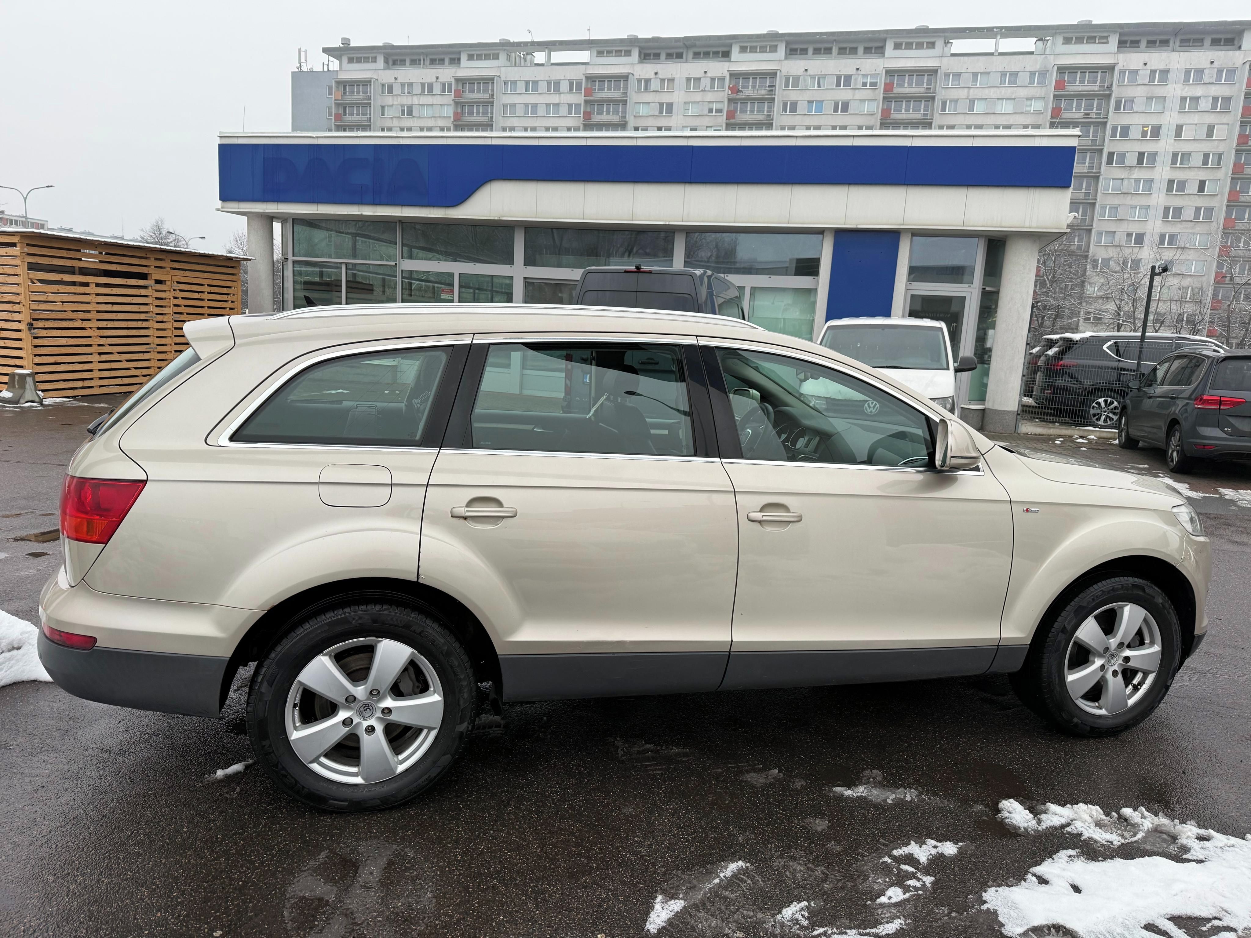 Audi Q7, 3,0 TDI V6 QUATTRO - fotka 5