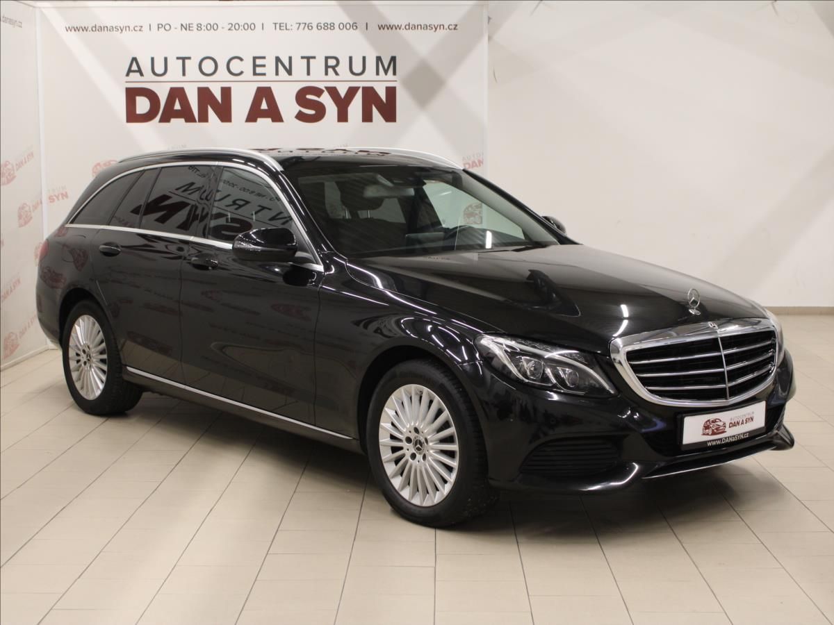 Mercedes-Benz Třídy C, 2,0 200 T EXCLUSIVE TOP! - fotka 3