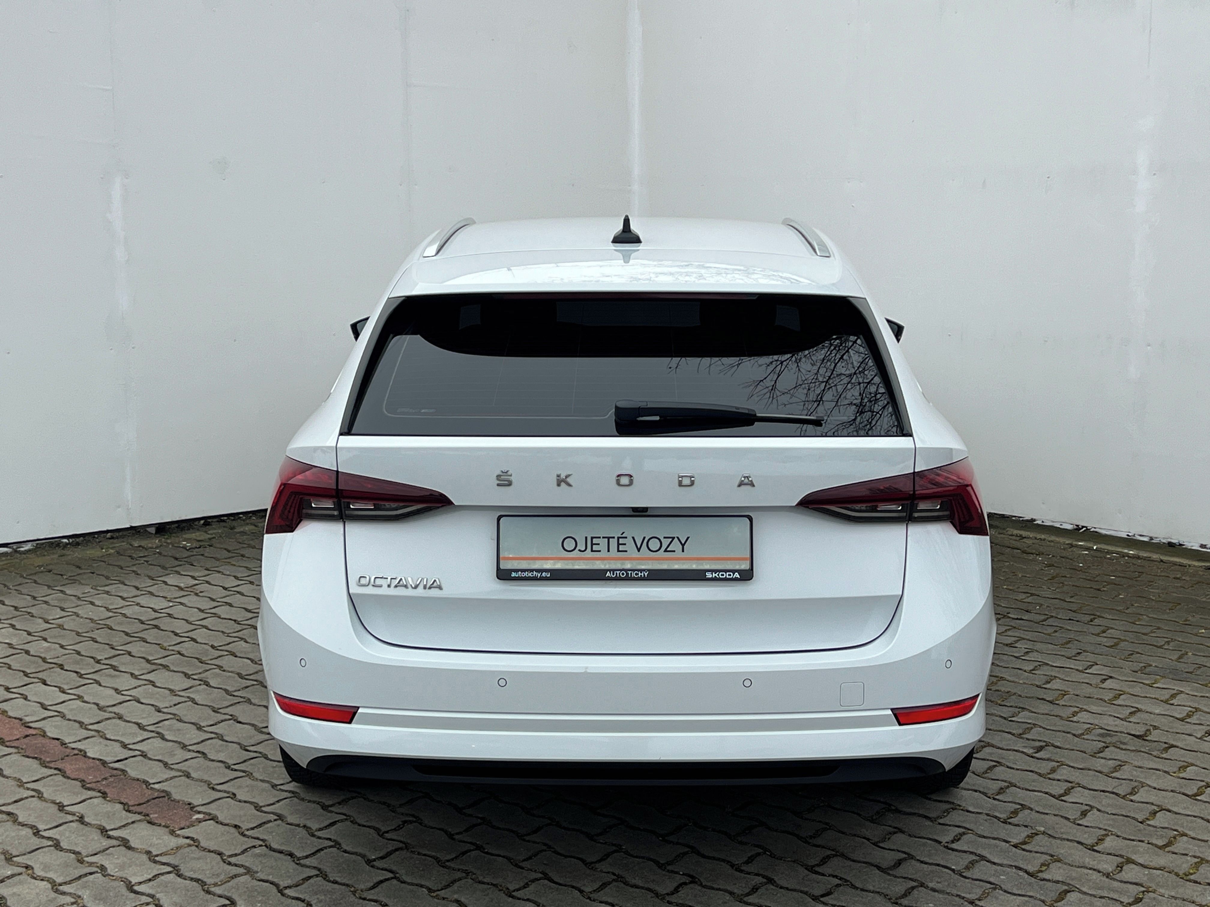 Škoda Octavia, 2.0 TDI 110kW Style Combi - fotka 6