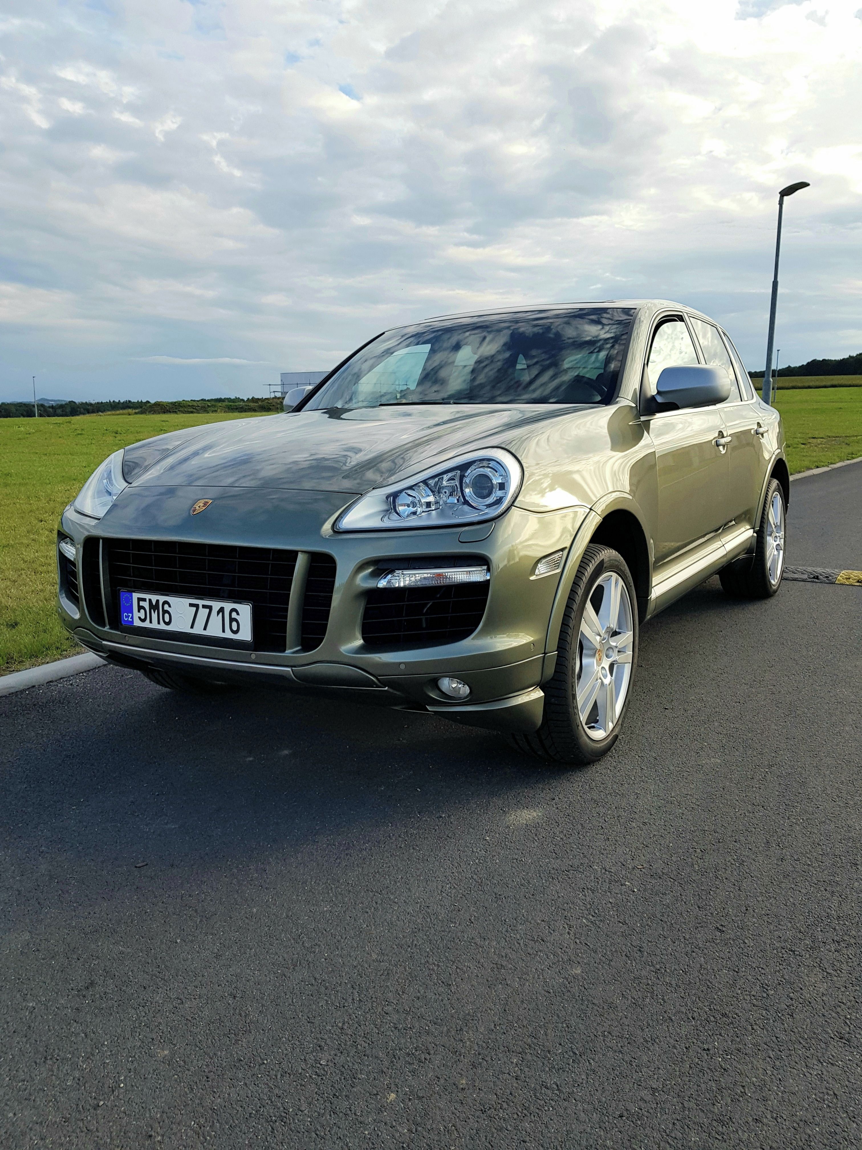 Porsche Cayenne, S 4.8 TOP STAV - fotka 6