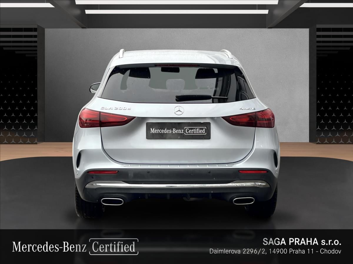 Mercedes-Benz GLA, GLA 200 d 4MATIC AMG Style Edi - fotka 4
