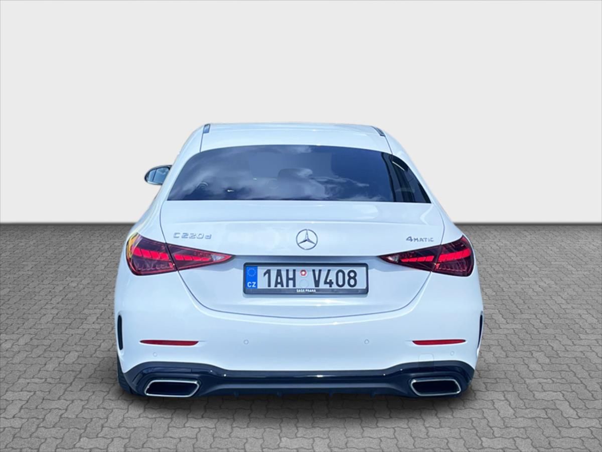 Mercedes-Benz Třídy C, C 220d 4MATIC AMG Style Editio - fotka 4