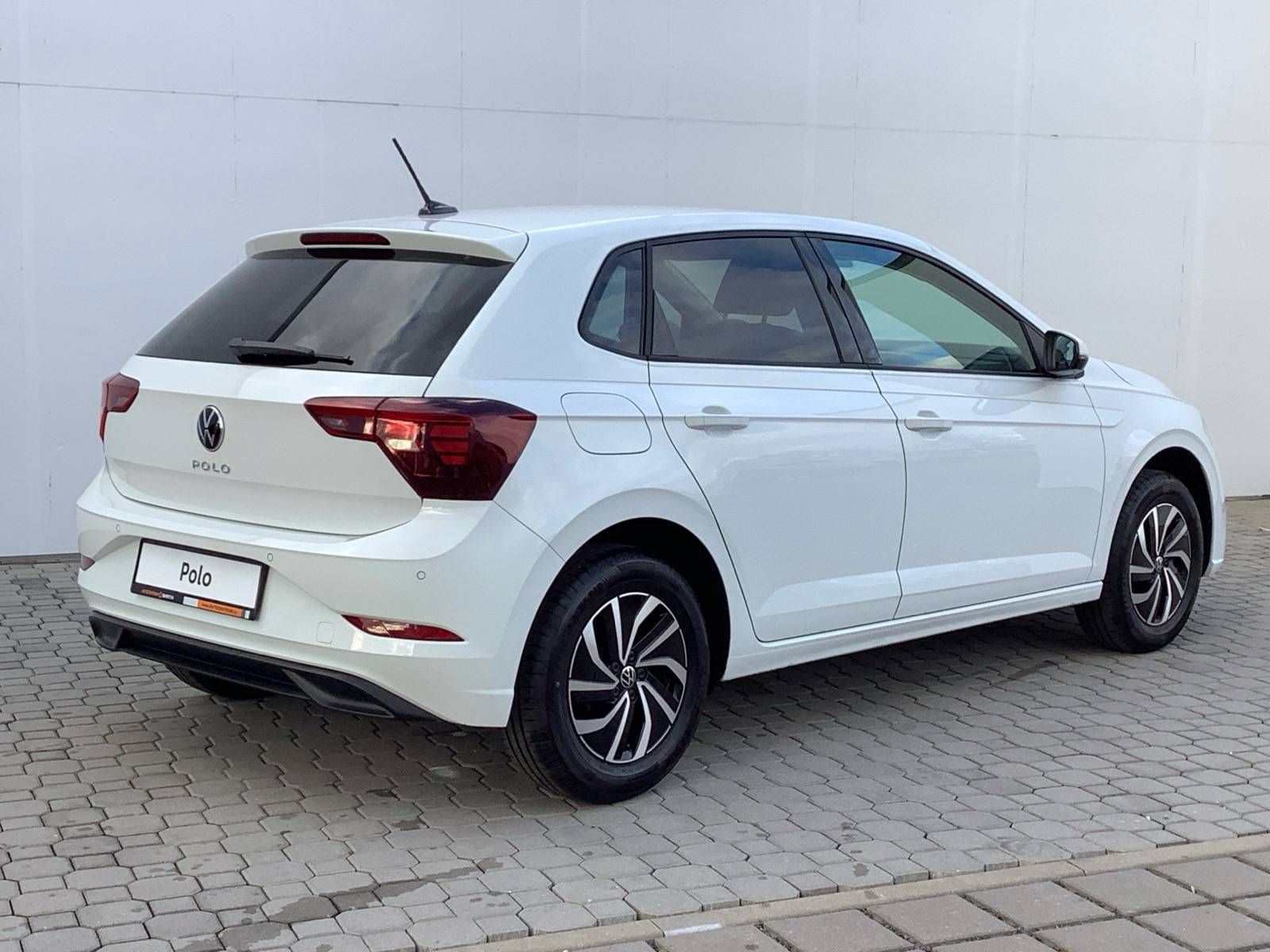 Volkswagen Polo, People 5G 1,0TSI - fotka 2
