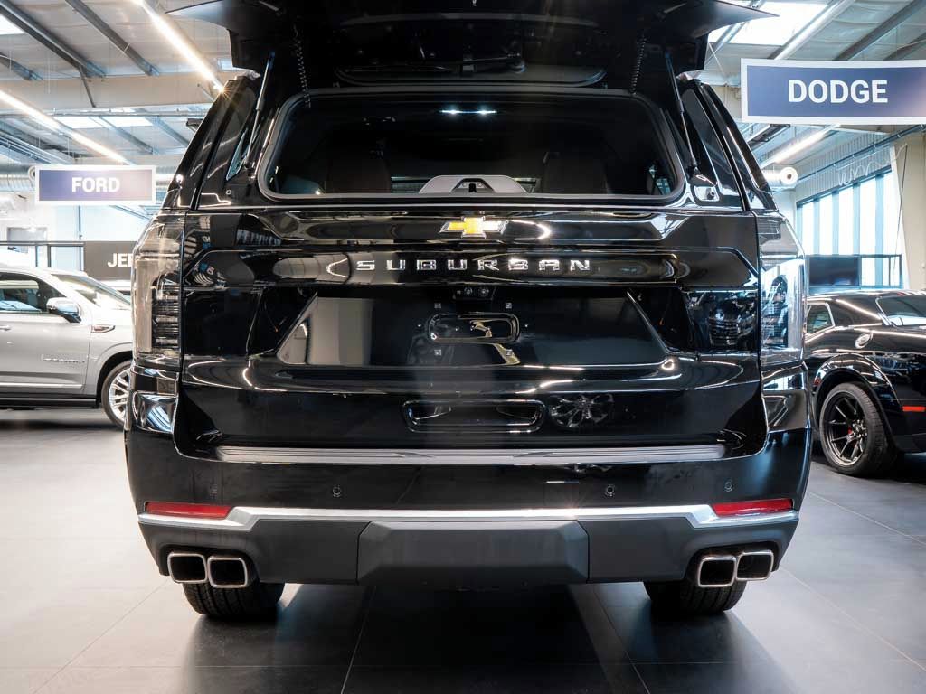 Chevrolet Suburban, 6.2 V8 High Country 2026 - fotka 6