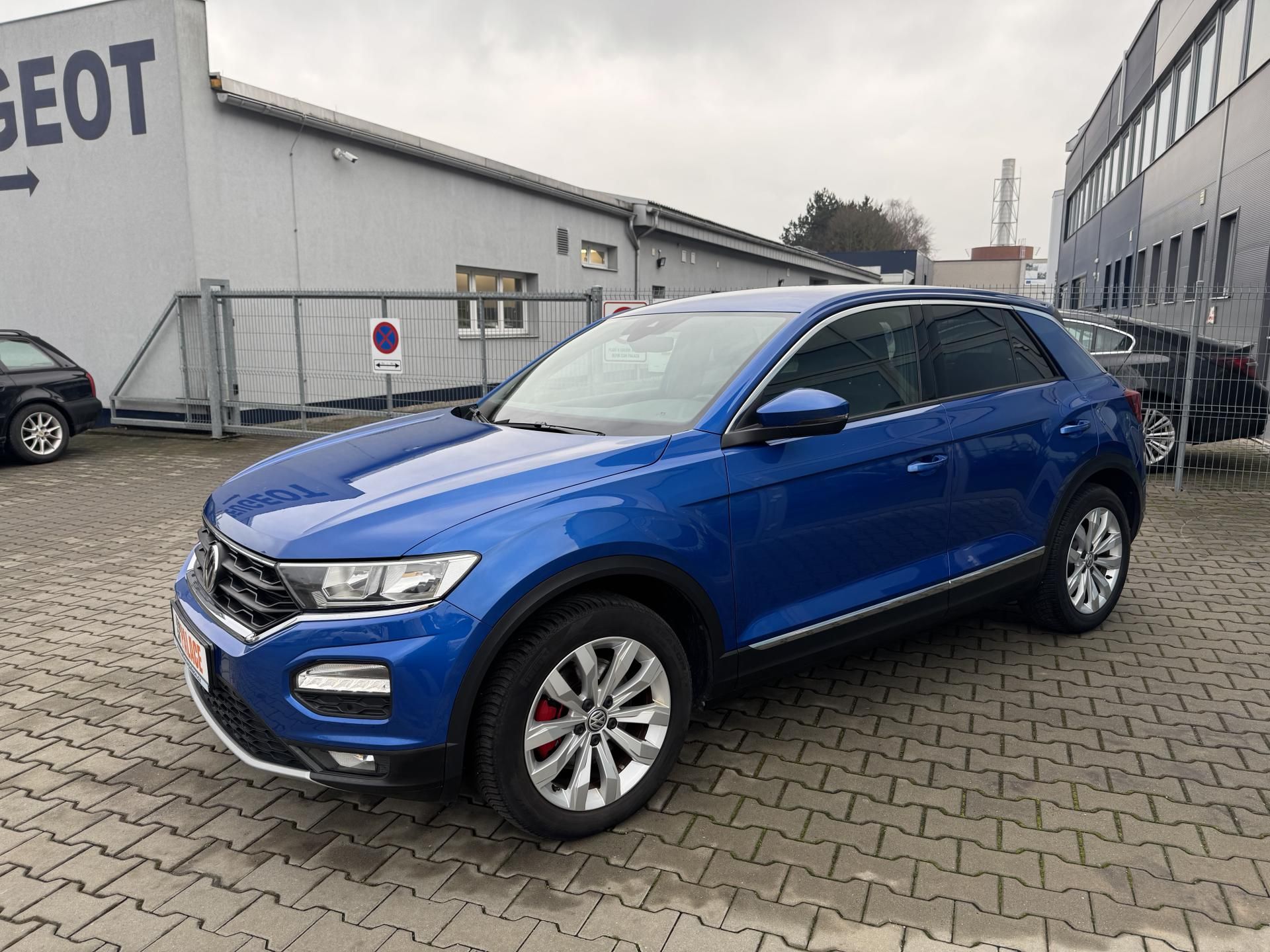 Volkswagen T-Roc, 1.5 TSI DSG - fotka 3