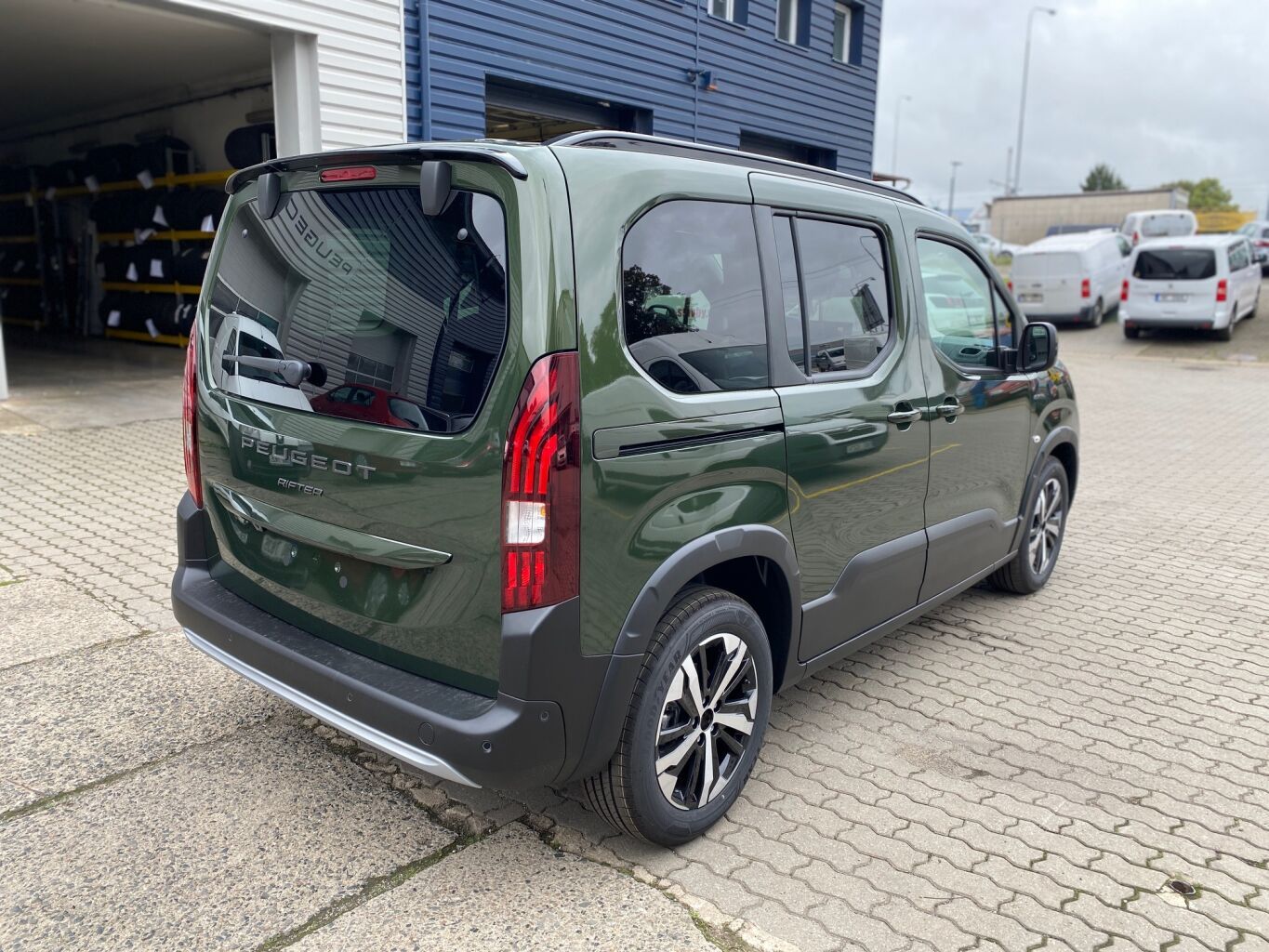 Peugeot Rifter, GT BlueHDi 130 EAT8 - 7089 - fotka 3
