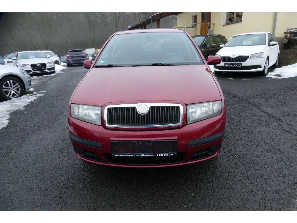 Škoda Fabia, 1,4 55KW KLIMA - fotka 2