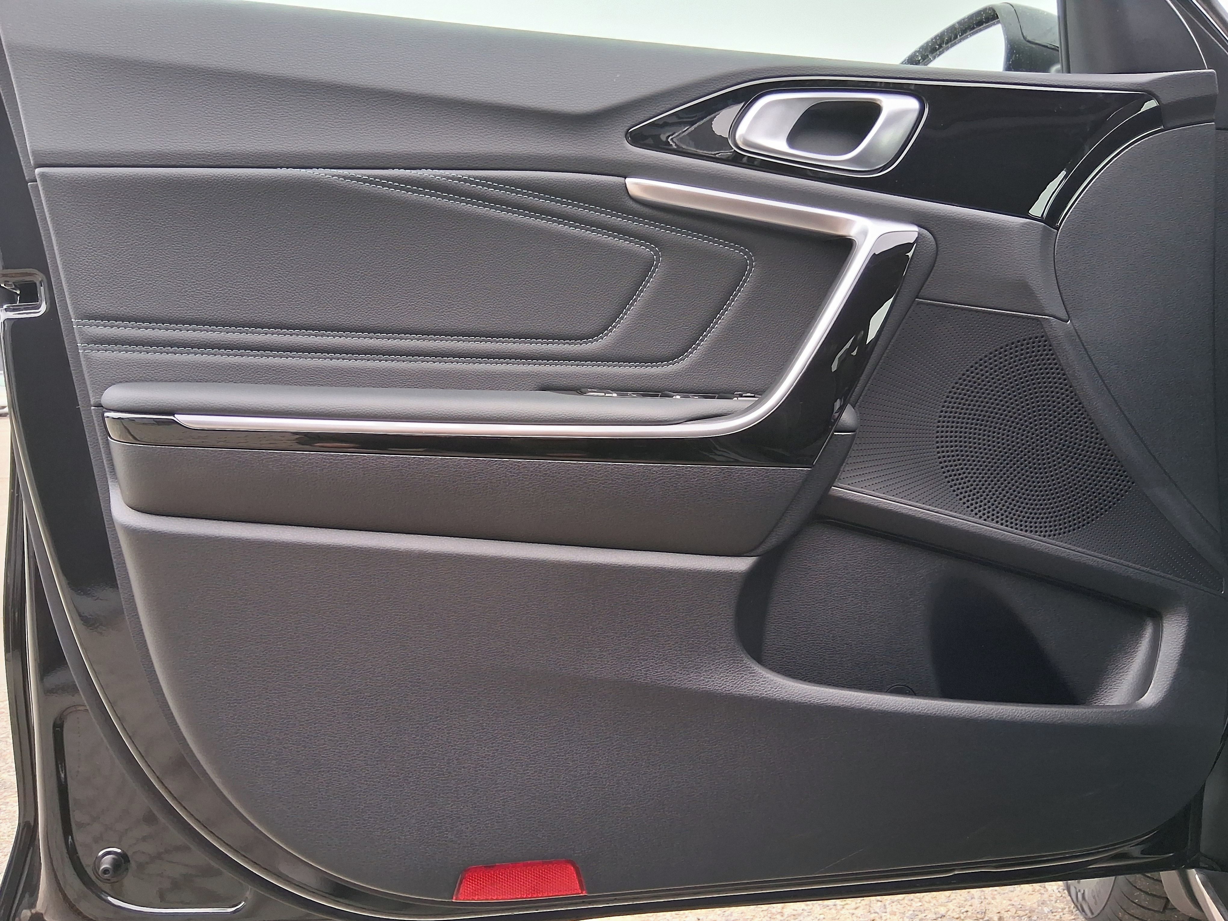 Kia XCee´d, 1.5 T-GDI 110 KW STEEL EDITION - fotka 5