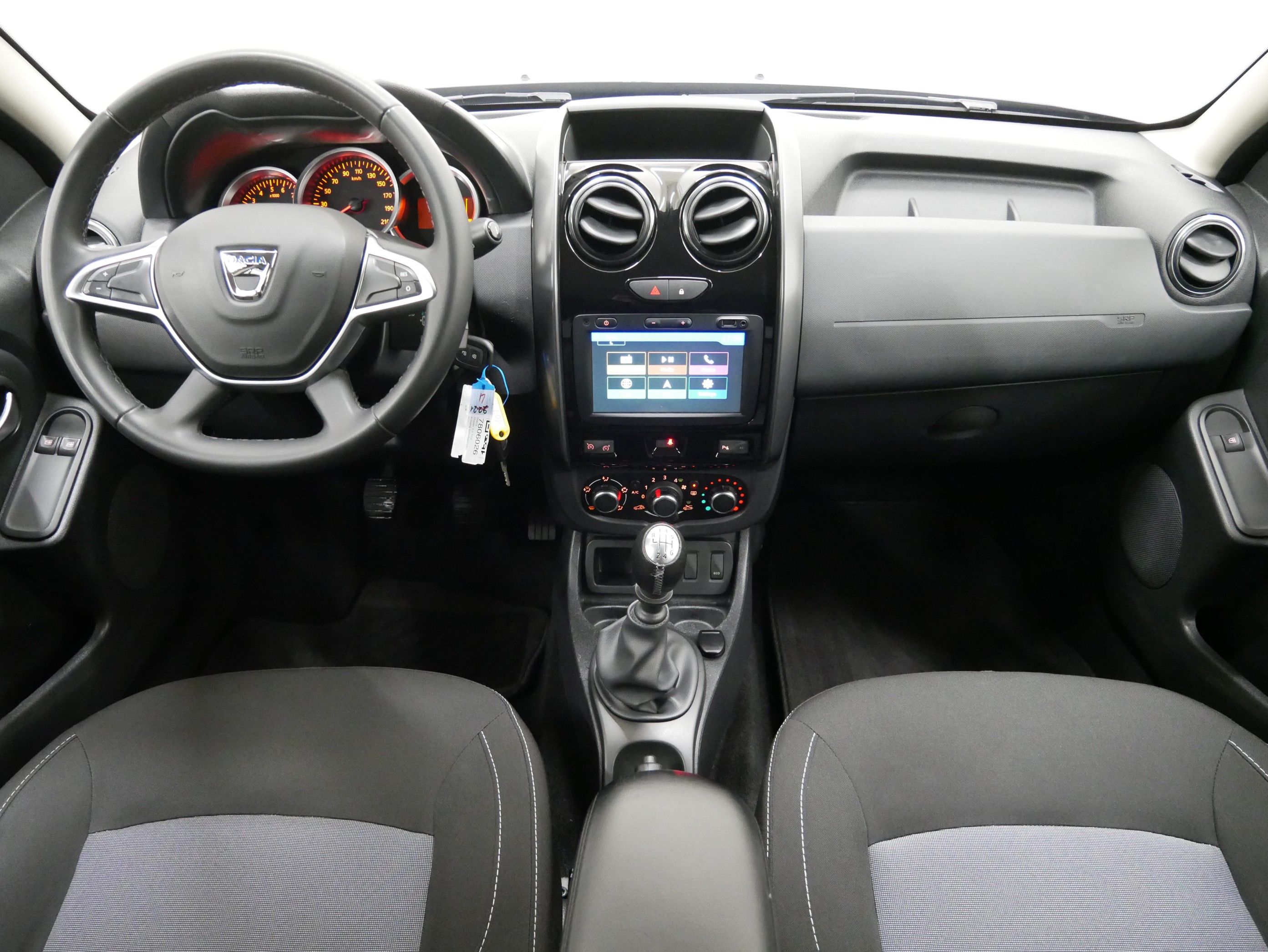 Dacia Duster, 1.2 TCe 92 kW Black Shadow - fotka 5