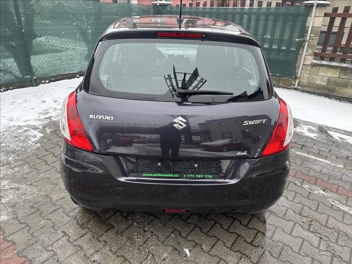 Suzuki Swift, 1,2 4x4 1.majitel - fotka 6