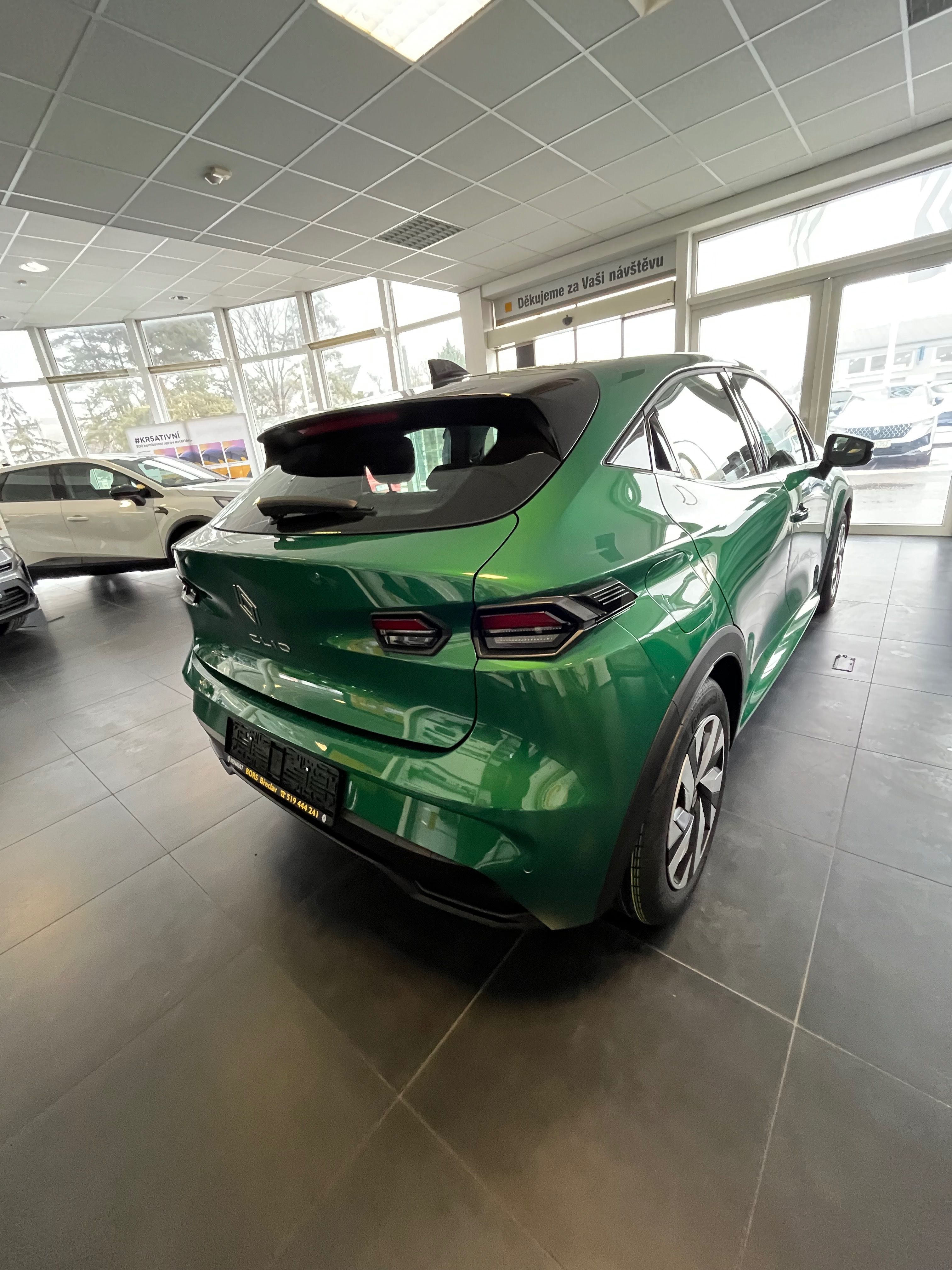 Renault Clio, 6 evolution TCe 115 SKLADEM - fotka 3