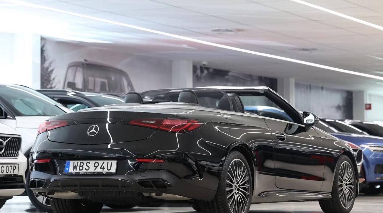 Mercedes-Benz CLE, 300 4M AMG premium 360k HuD - fotka 6