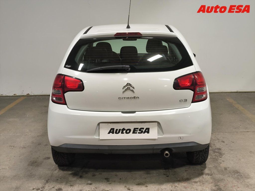 Citroën C3, 1.1i,AC - fotka 5